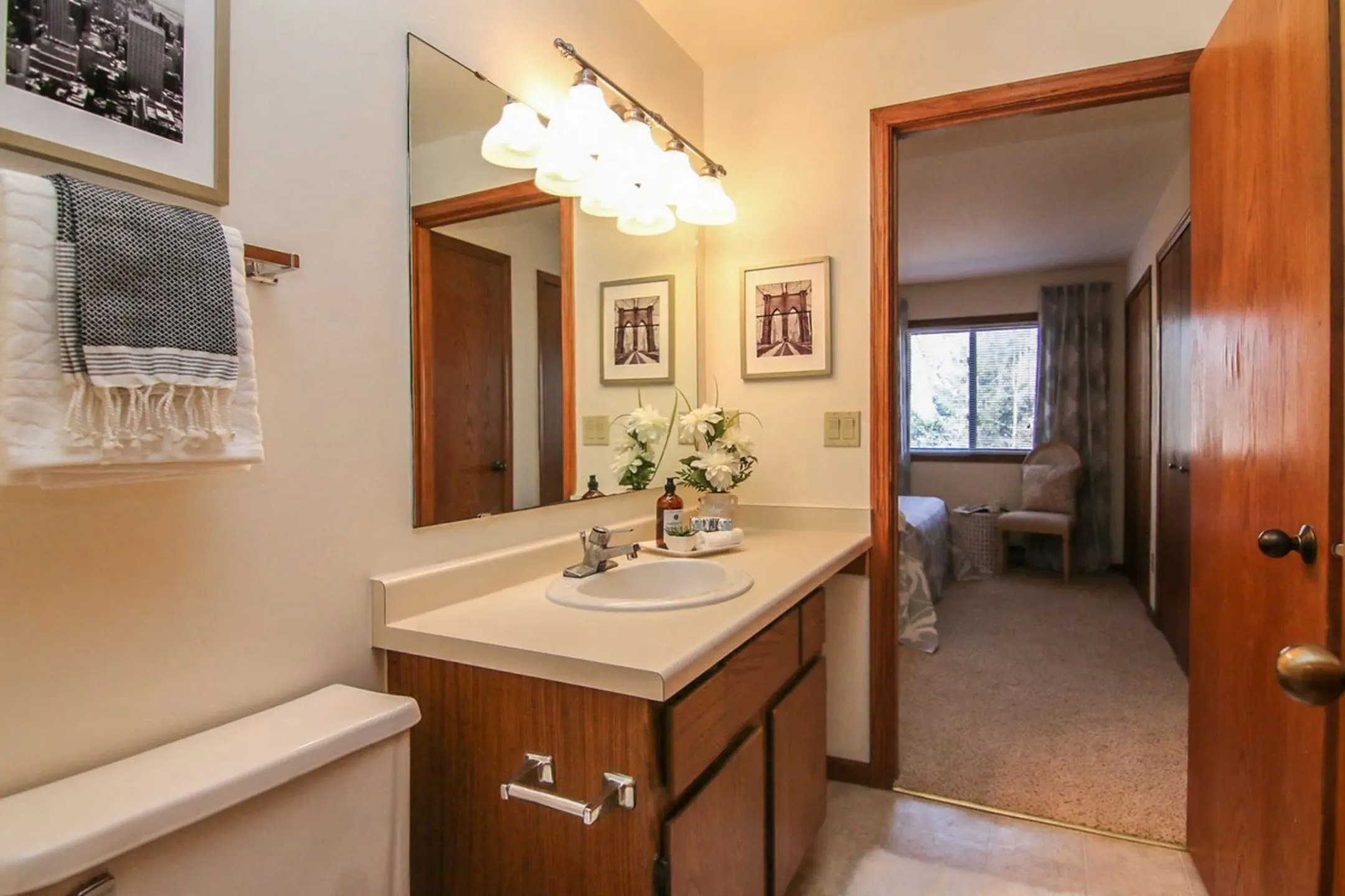 Cedar Ridge 2402 Columbus Ln Madison, WI Apartments for Rent Rent.