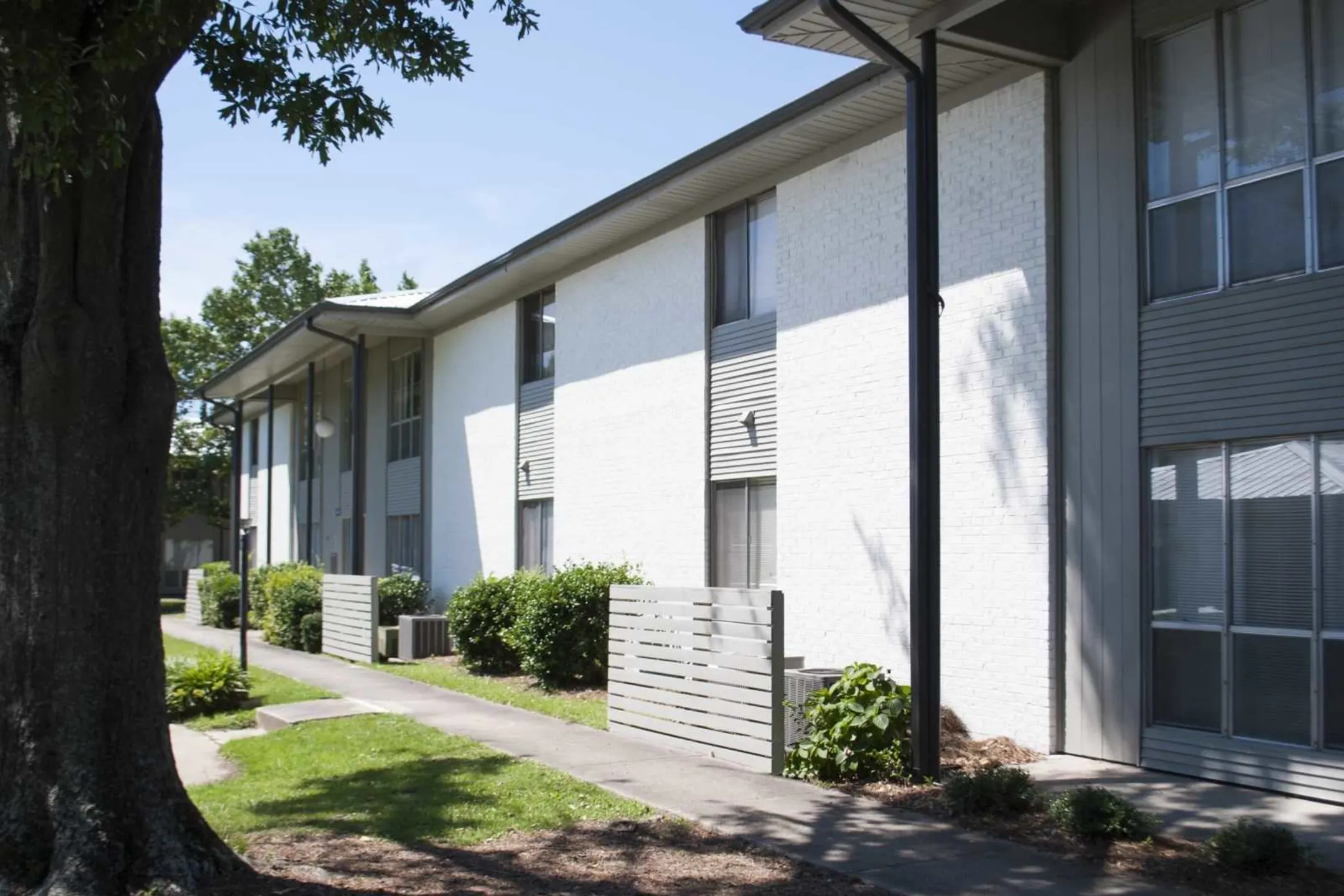 Courtyard - Union at Cooper Hill - Irondale, AL