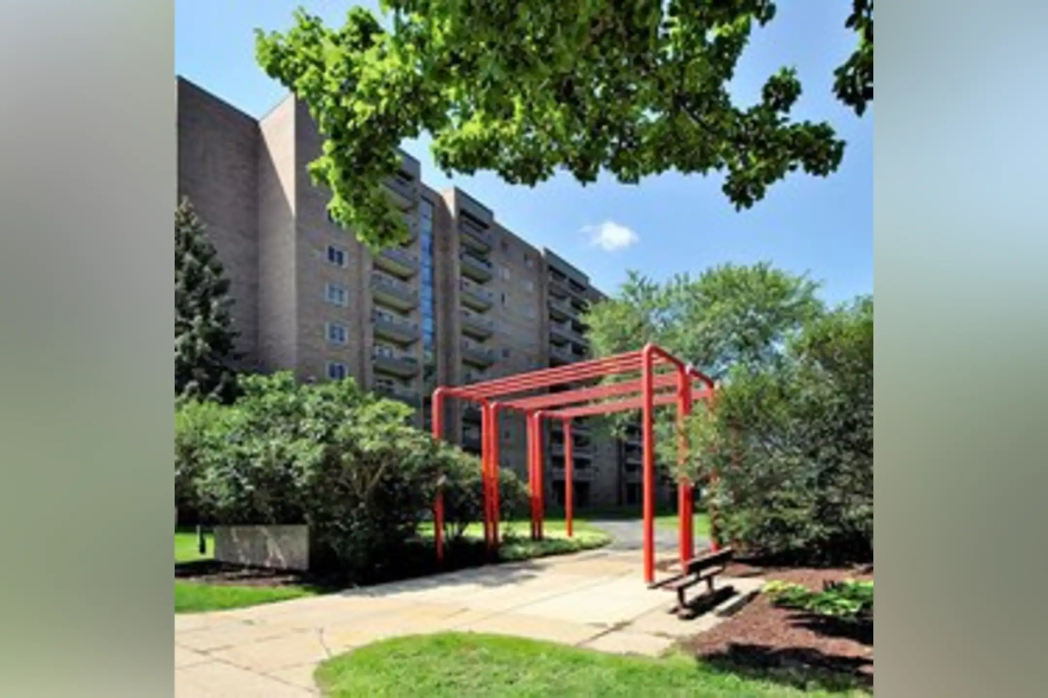 Capitol Commons Senior Apartments Lansing, MI 48933