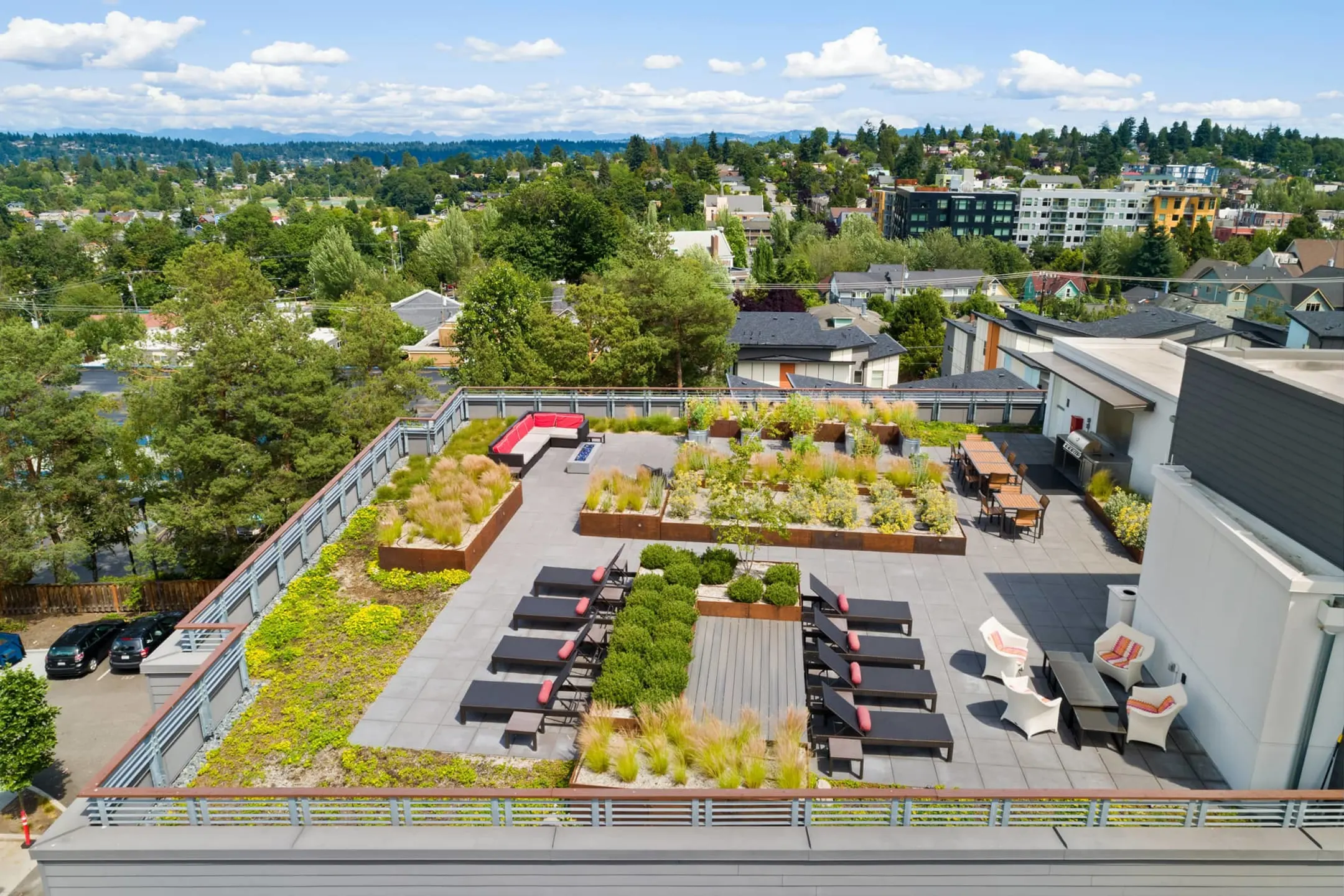 CityLine Apartments - Seattle, WA 98118