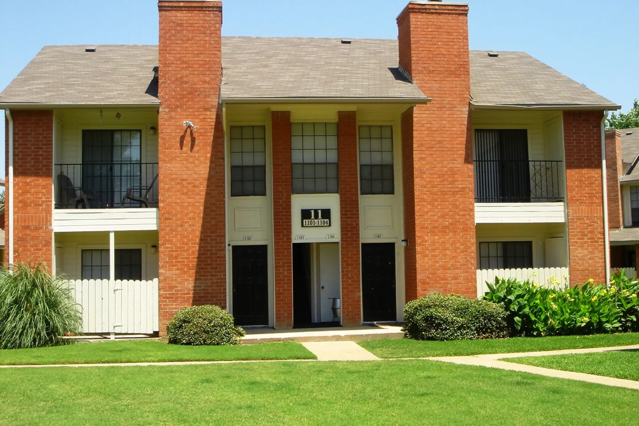 Plantation West Apartments Hurst, TX 76053
