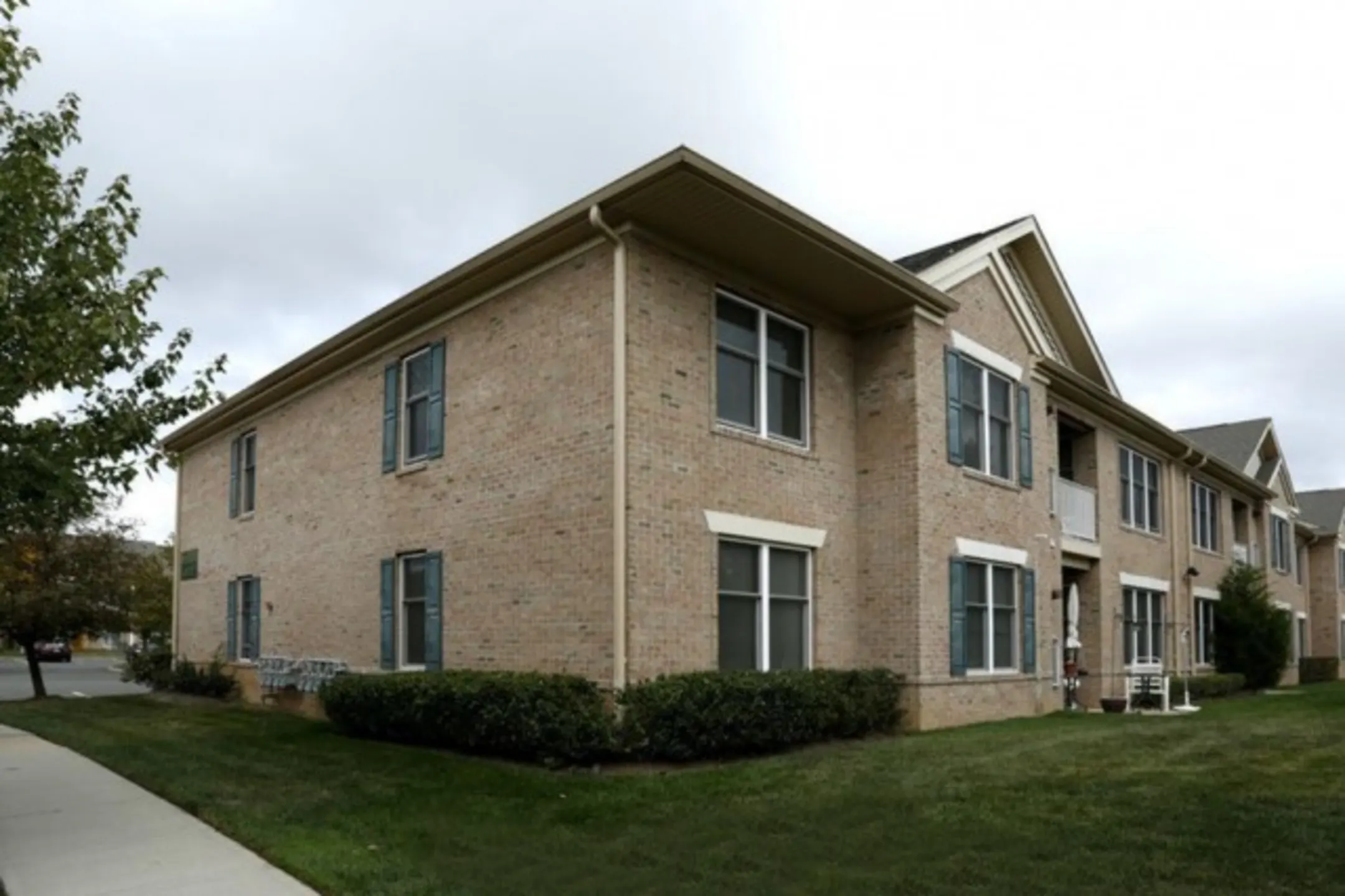 Heritage Court Apartments Ewing NJ 08628