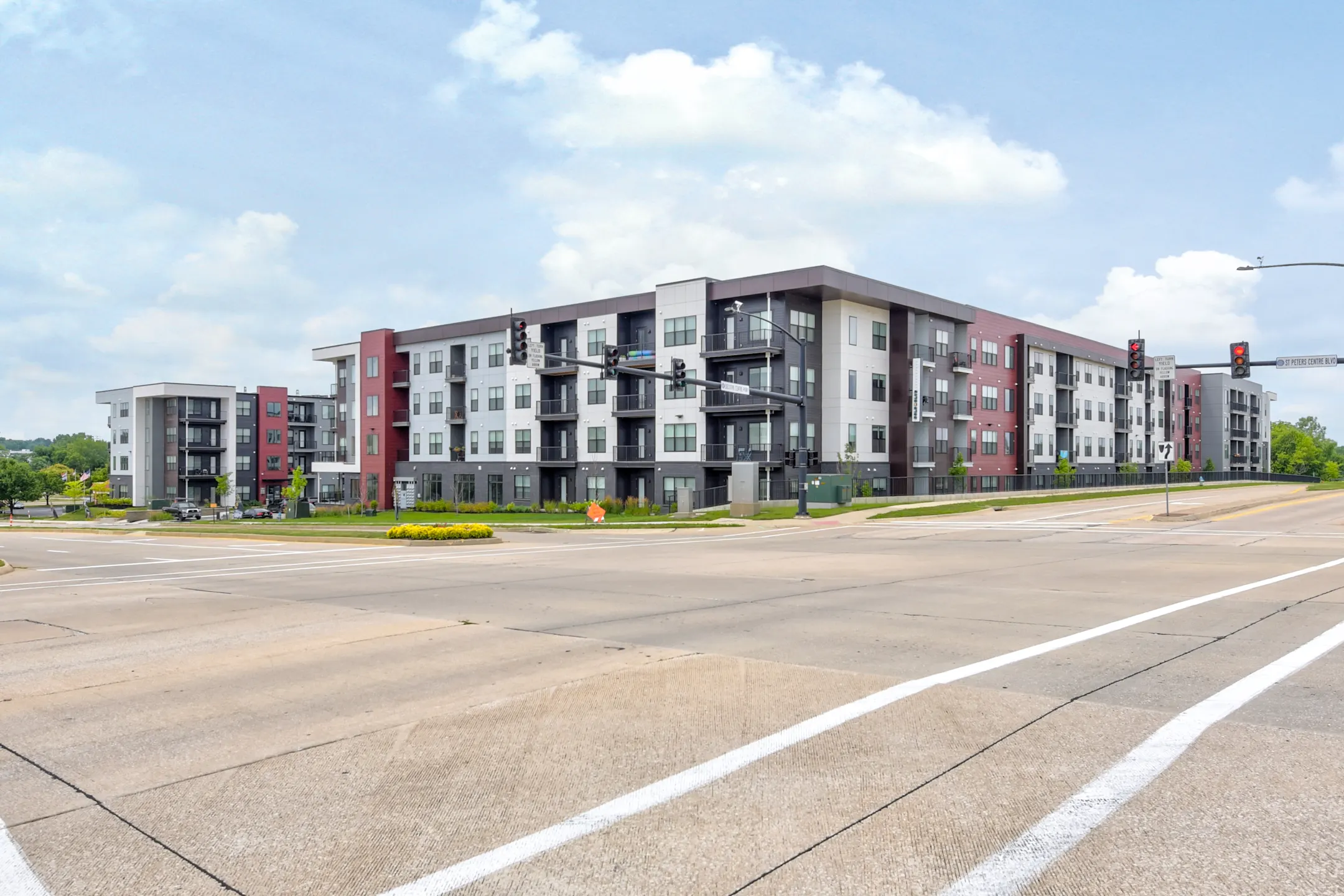 Bold on Blvd Apartments Saint Peters, MO 63376