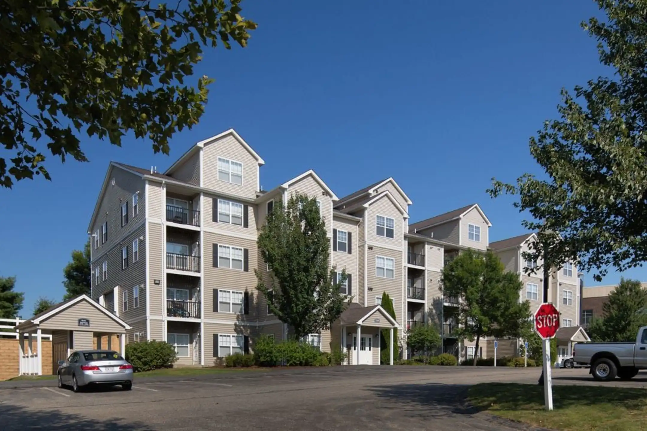 Avalon Acton Apartments Acton, MA 01720