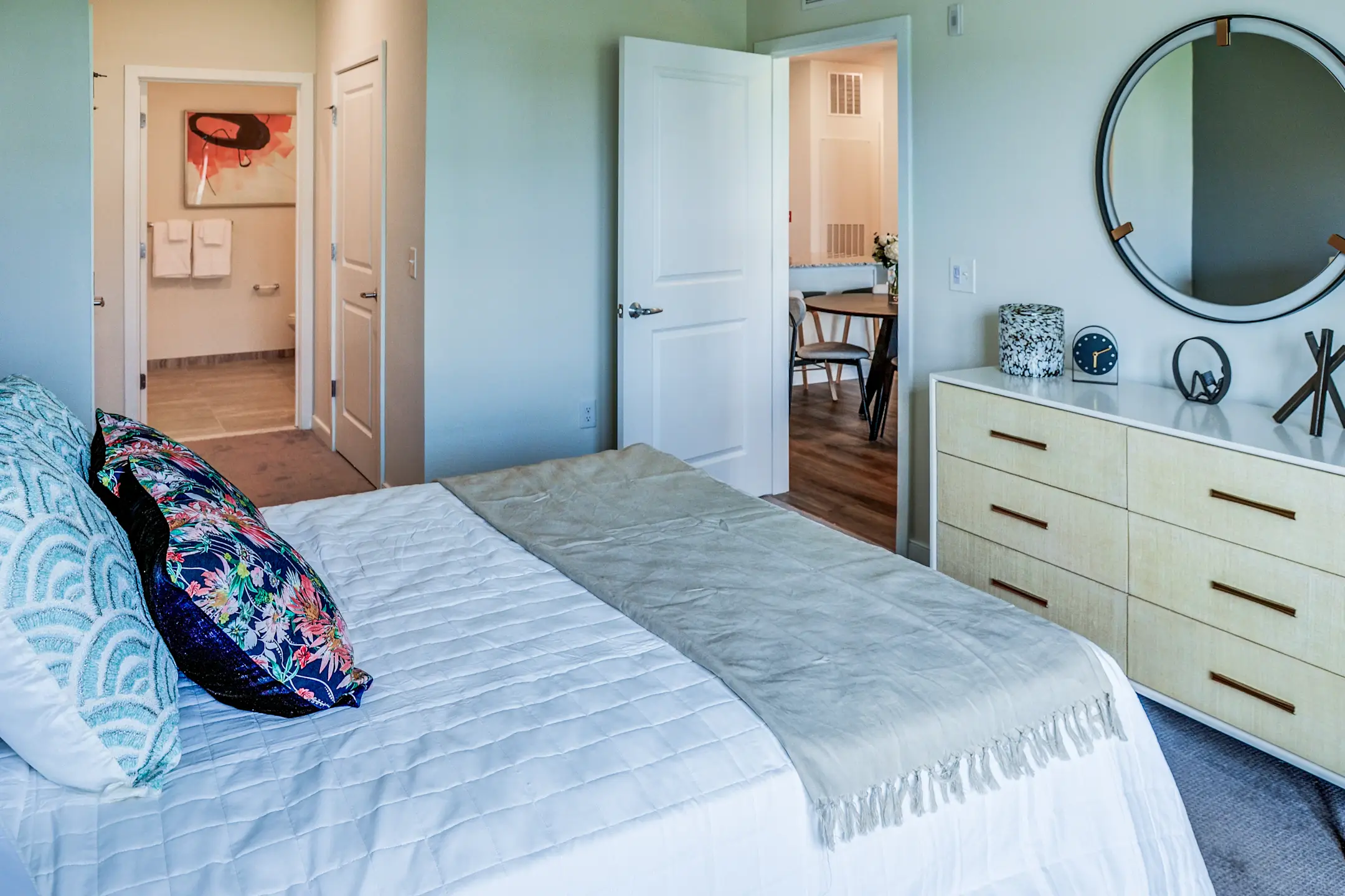 Lehigh Hills 100 Aviv Street Fogelsville, PA Apartments for Rent