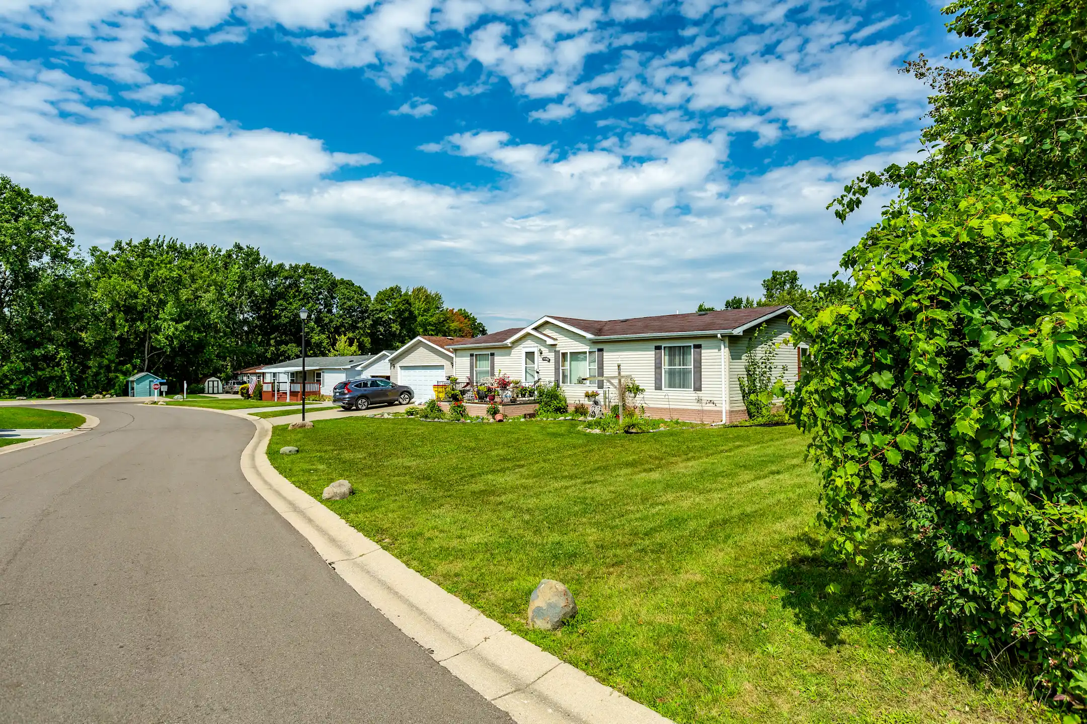 Lake Fenton 11429 Harbor Cove Drive Fenton, MI Apartments for Rent Rent.