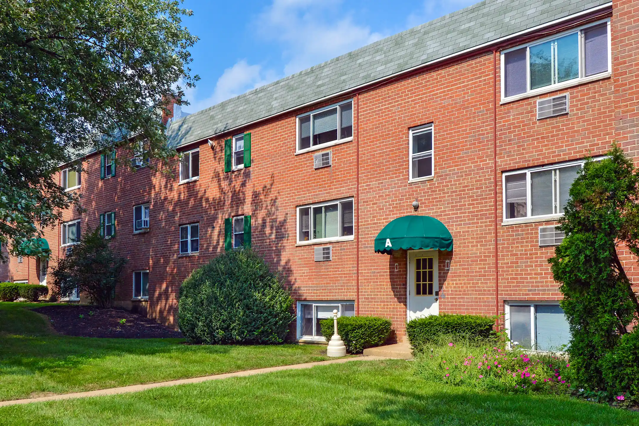 Brandywine Manor 785 Cherry Tree Rd Upper Chichester, PA Apartments