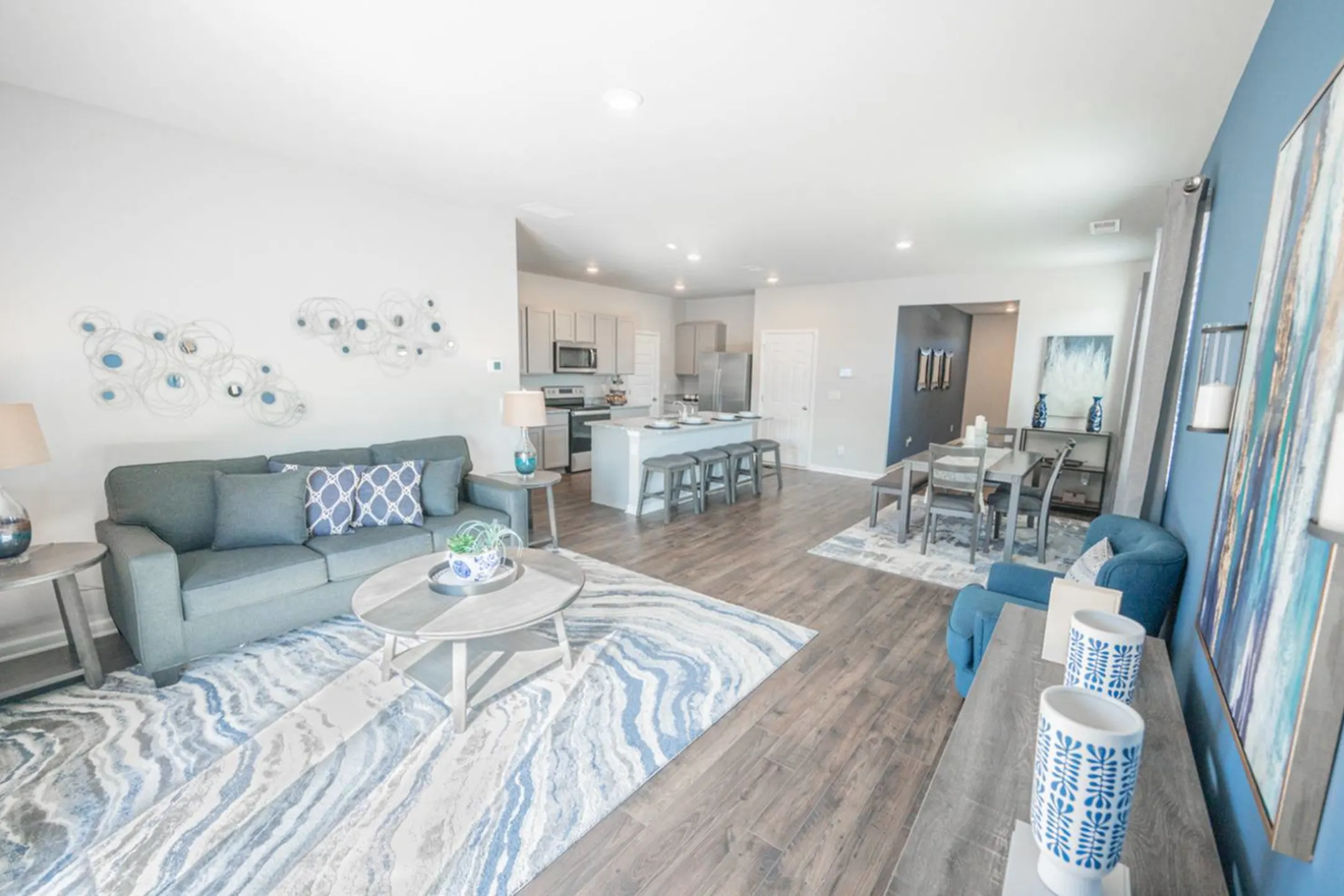 Poplar Village Apartments Newnan, GA 30265