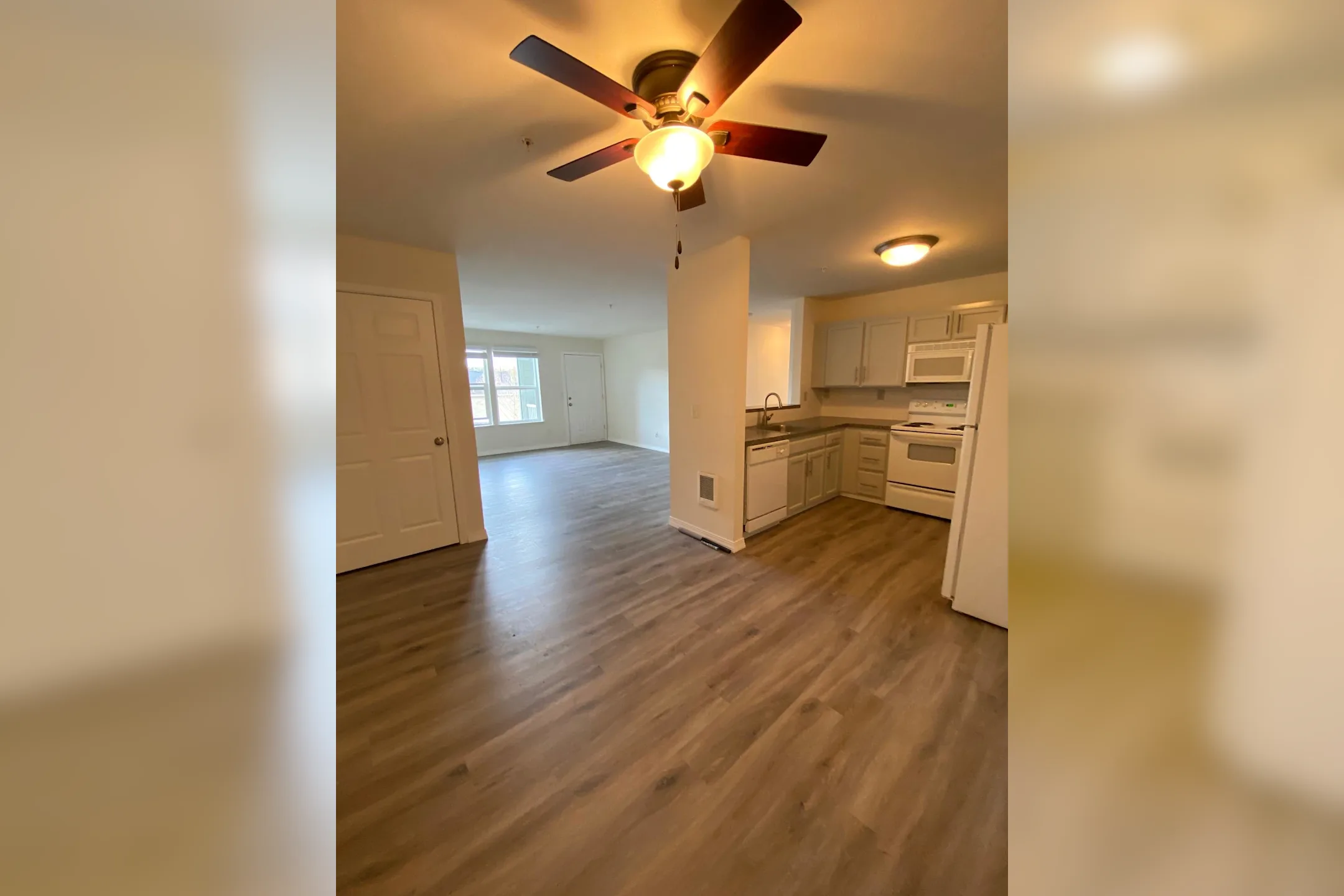 Eola Heights Apartments Salem, OR 97304