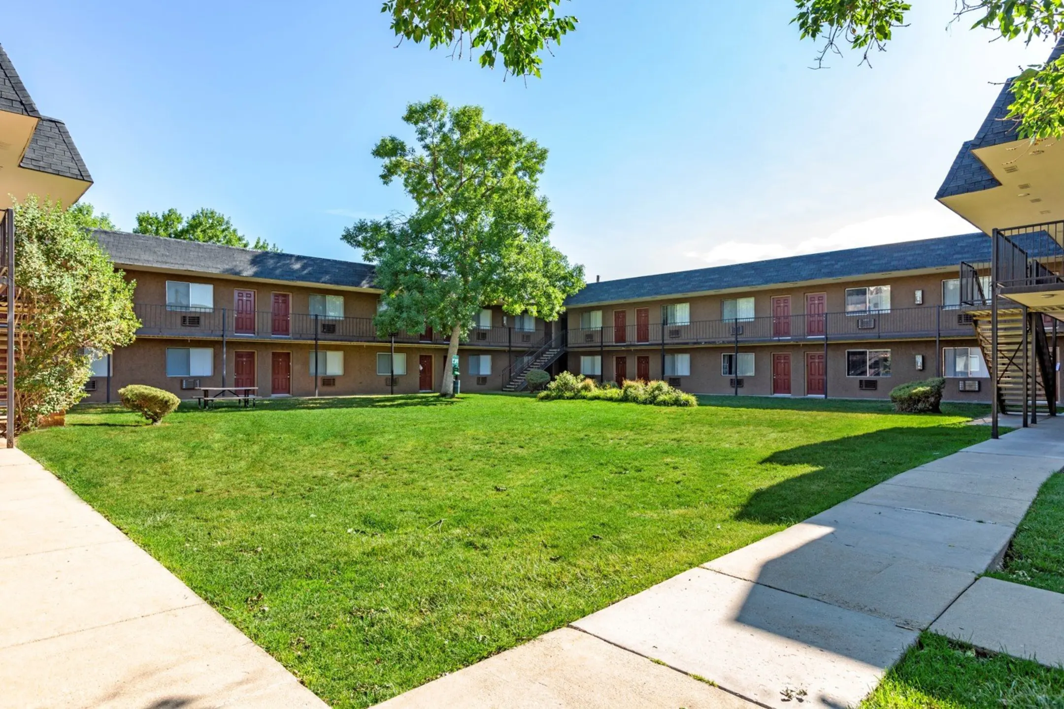 Mountain Vista Apartments Lakewood, CO 80228