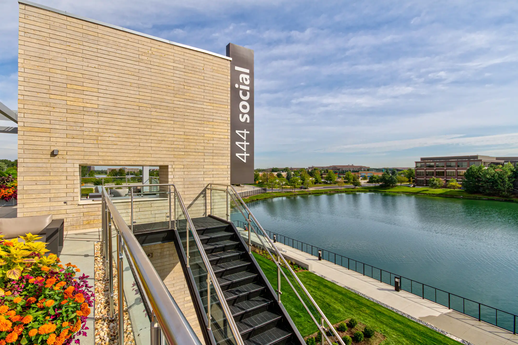 444 Social 444 Parkway Dr. Lincolnshire, IL Apartments for Rent Rent.