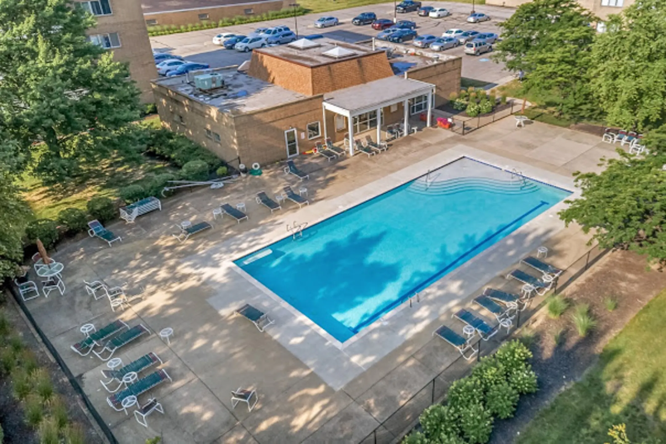 Coppertree Apartments Mayfield Heights, OH 44124