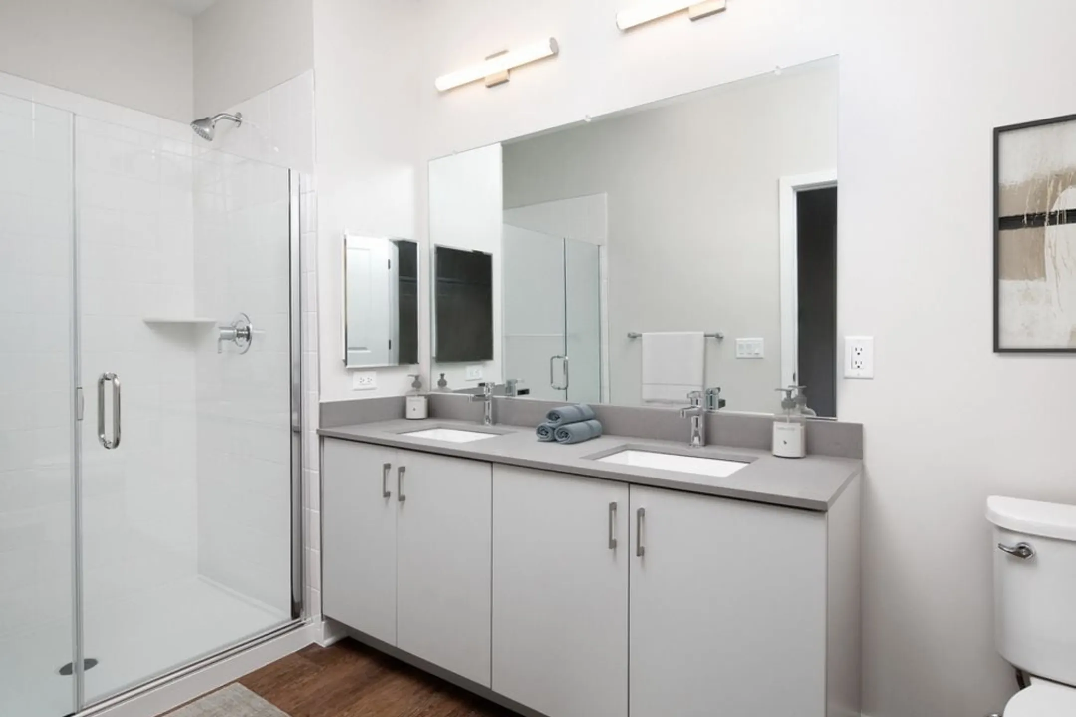 Avalon Somerville Station 22 Robeson Street Somerville, NJ