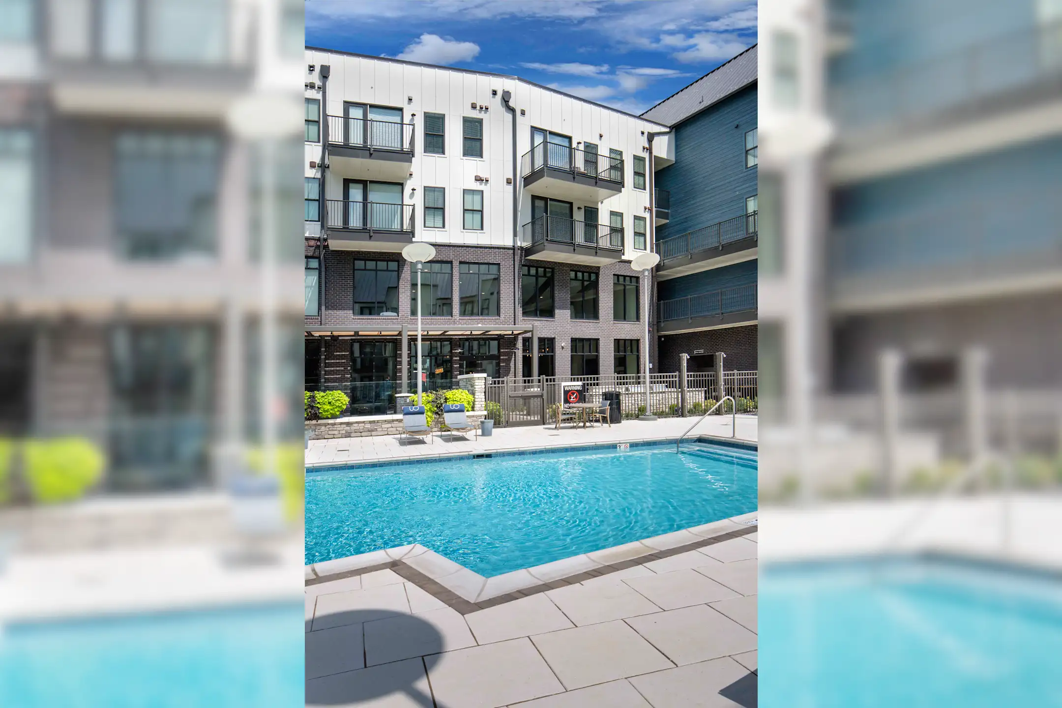 Upton Oxmoor Apartments Louisville, KY 40222