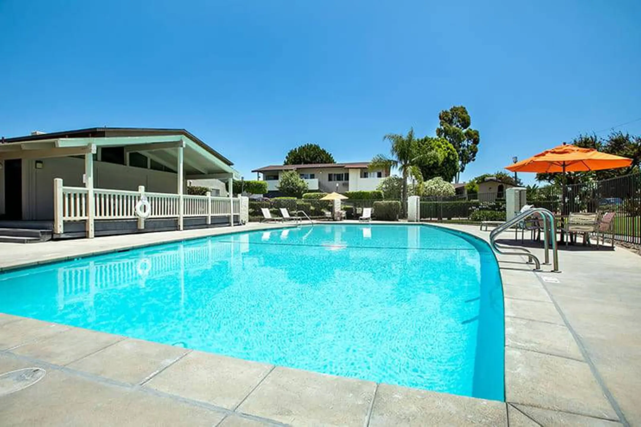 2 Bedroom Apartment In Garden Grove Ca