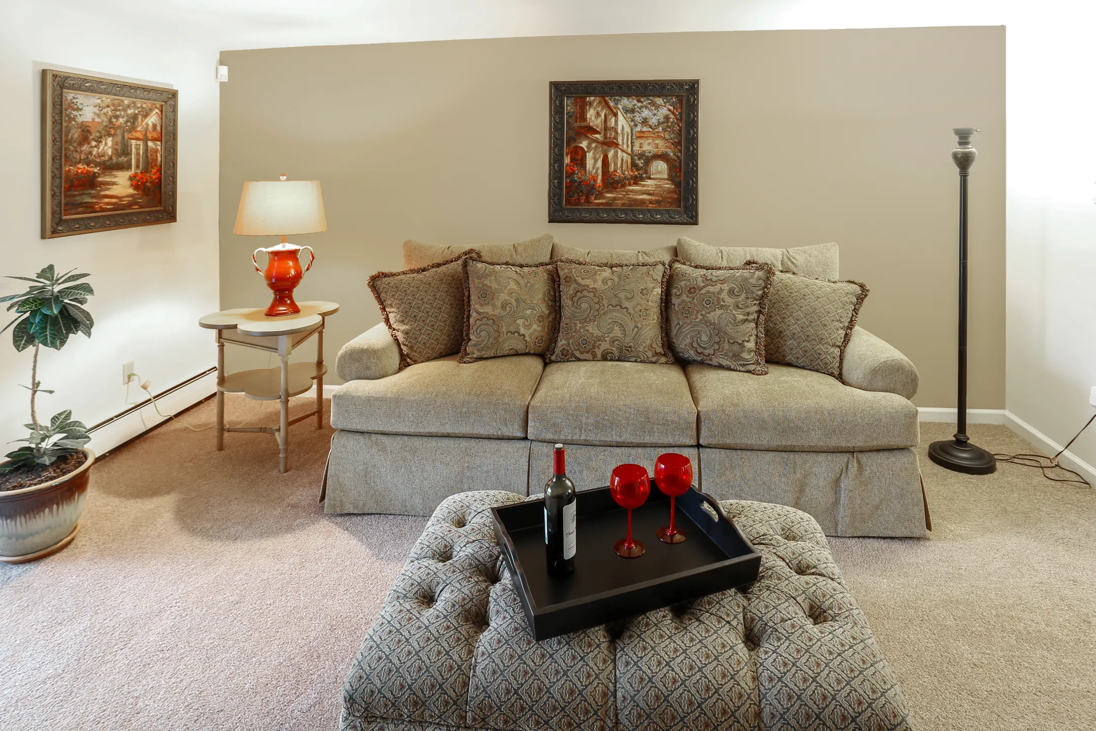 Living Room - Losson Garden Apartments - Buffalo, NY