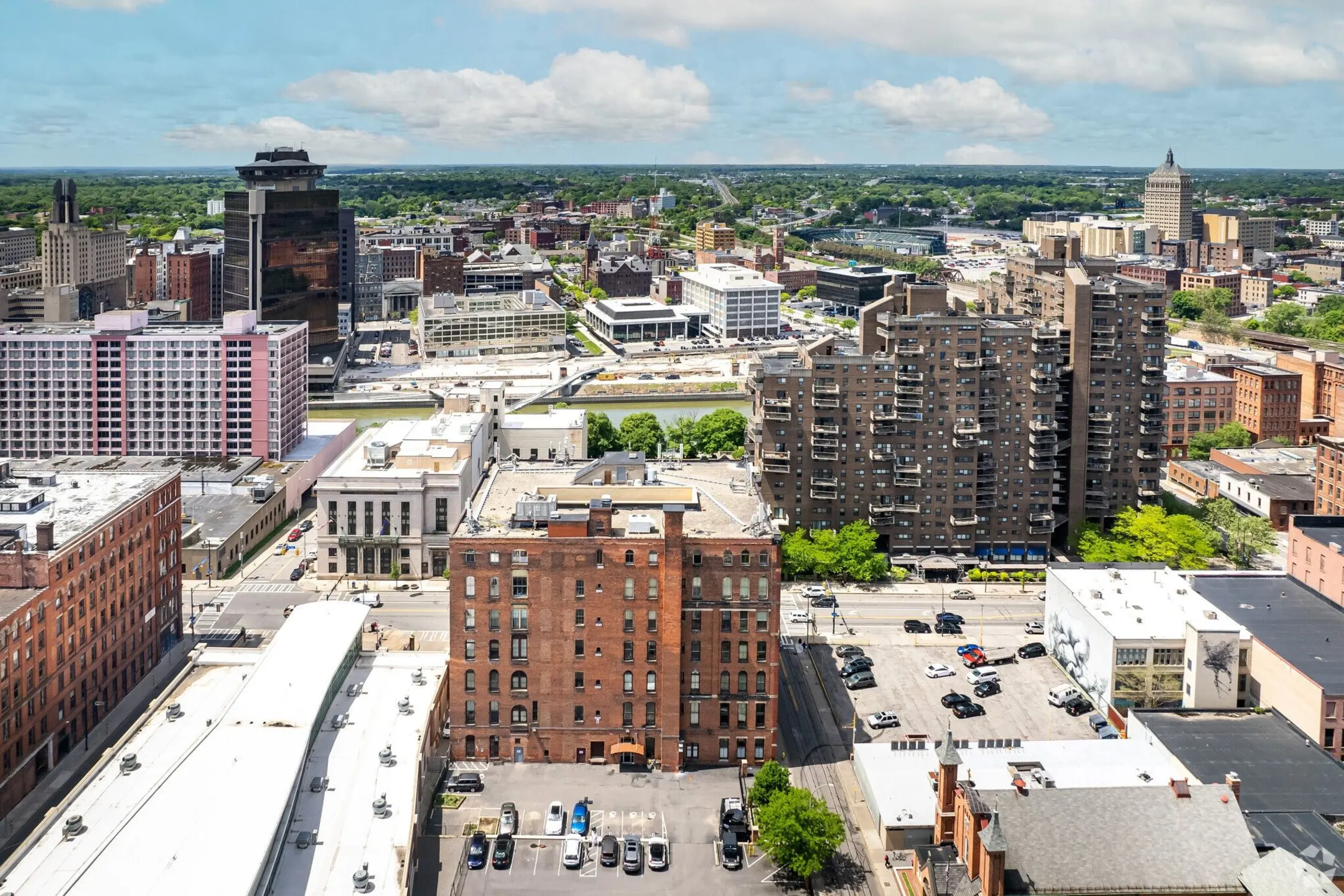 HH Warner Lofts - 80 Saint Paul St | Rochester, NY Apartments for Rent ...