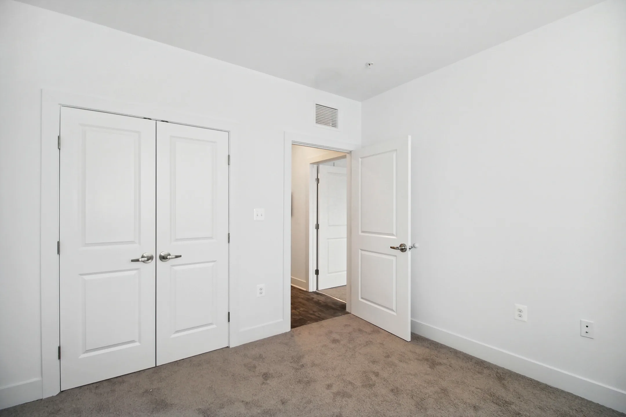 Bedroom - Tuscany Gardens - Windsor Mill, MD