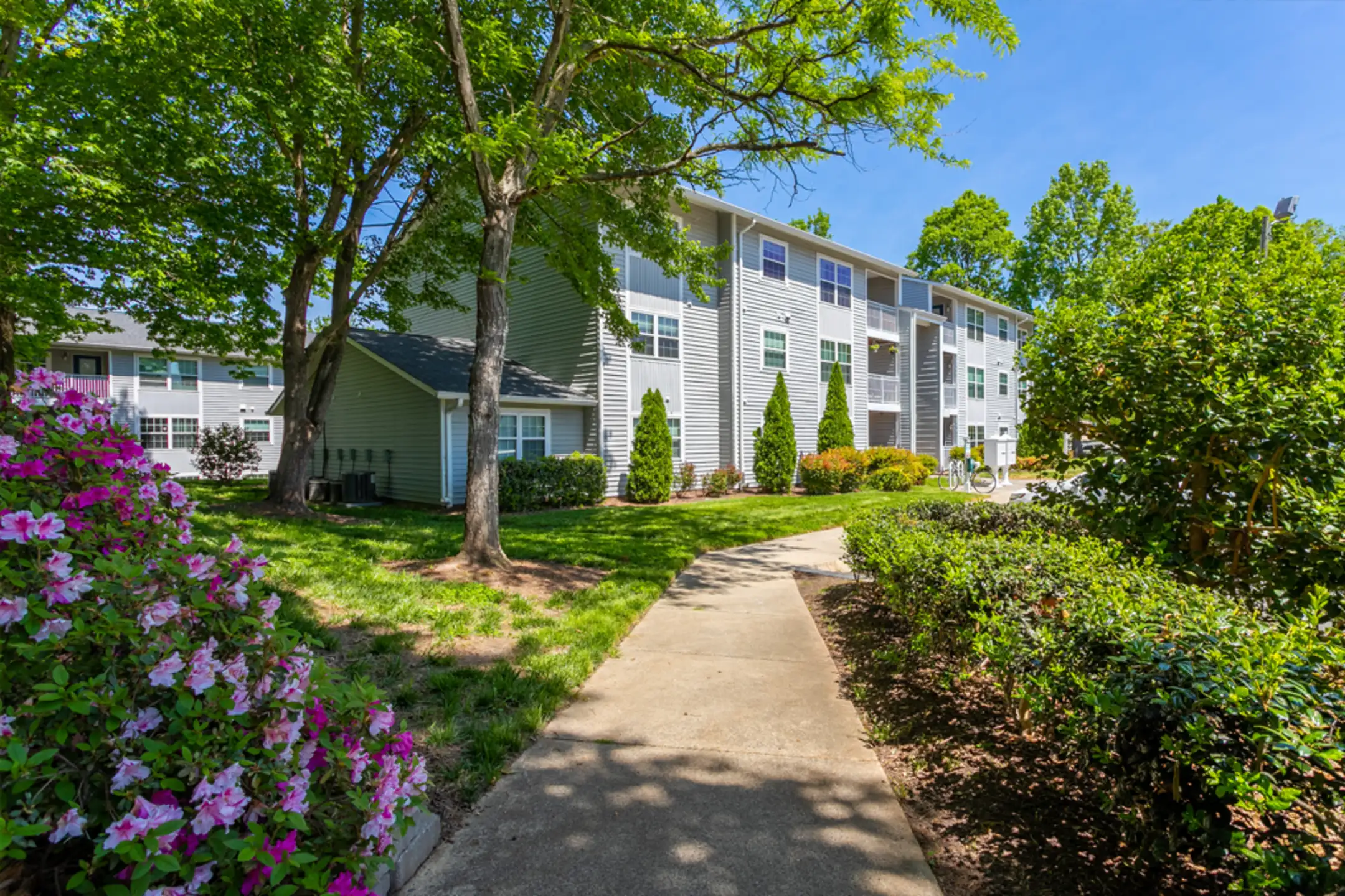 West Pointe 3102 Commerce Pl Burlington, NC Apartments for Rent Rent.