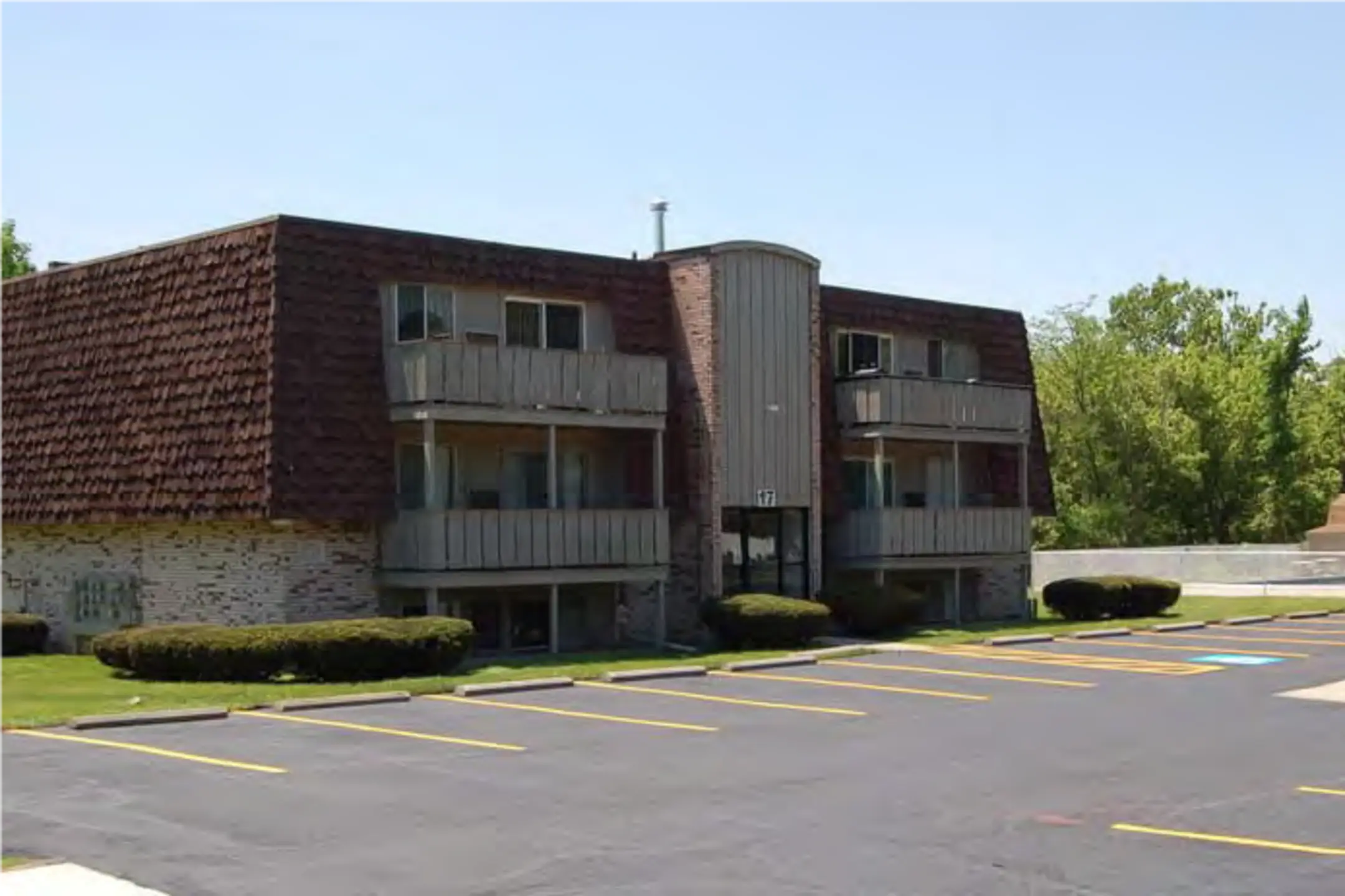 Sycamore Apartments 11 Sycamore Dr Norwalk, OH Apartments for Rent