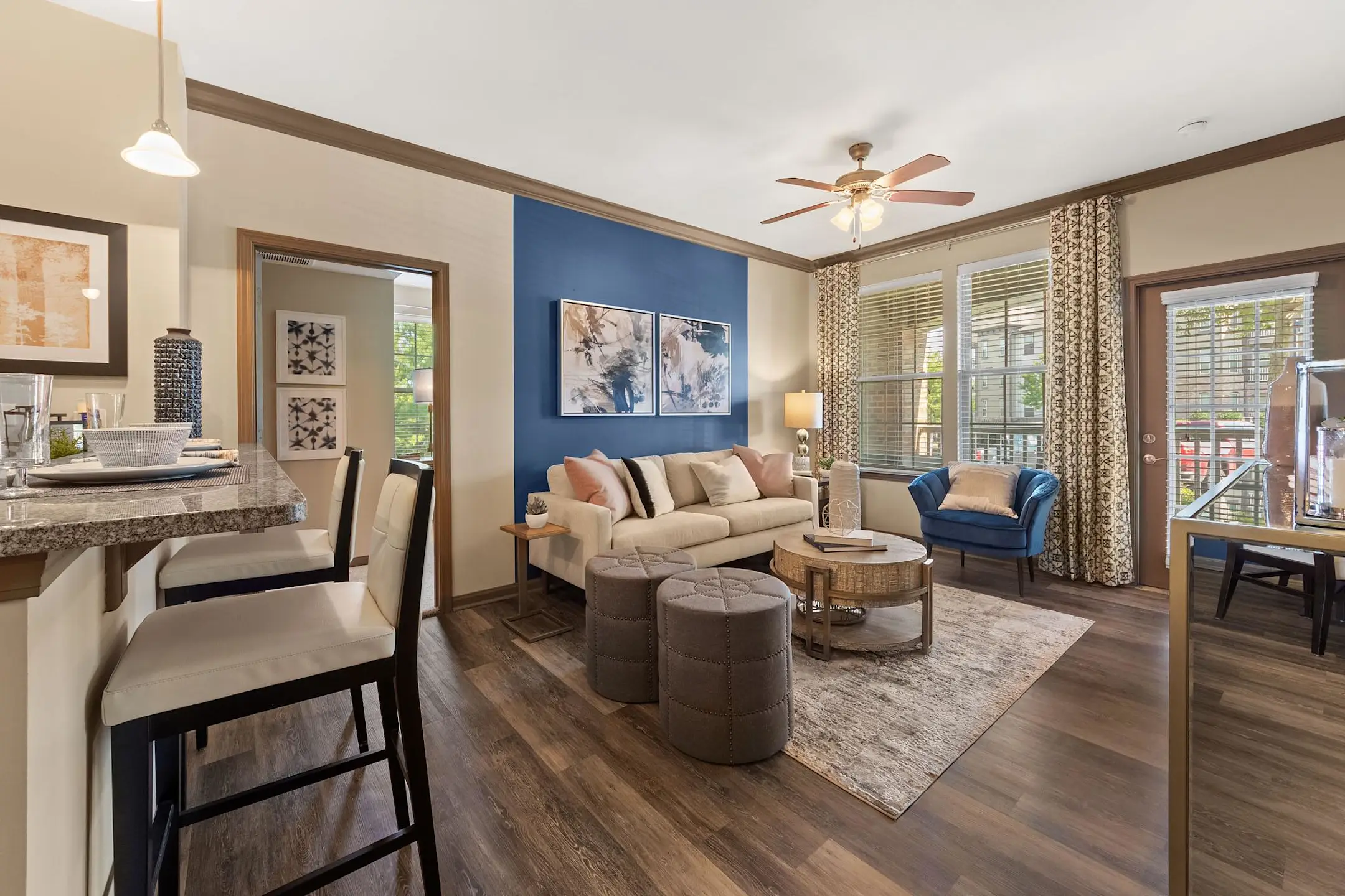 Living Room - Ridge At Chenal Valley - Little Rock, AR