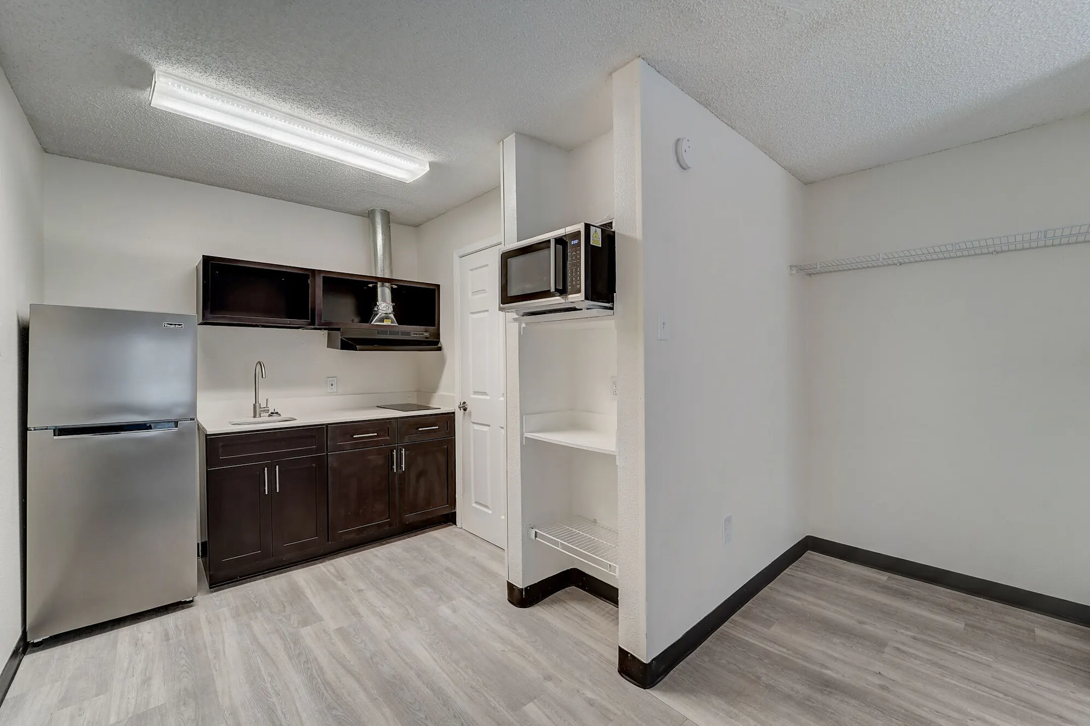 Vivo Living Willowbrook Apartments Houston, TX 77069