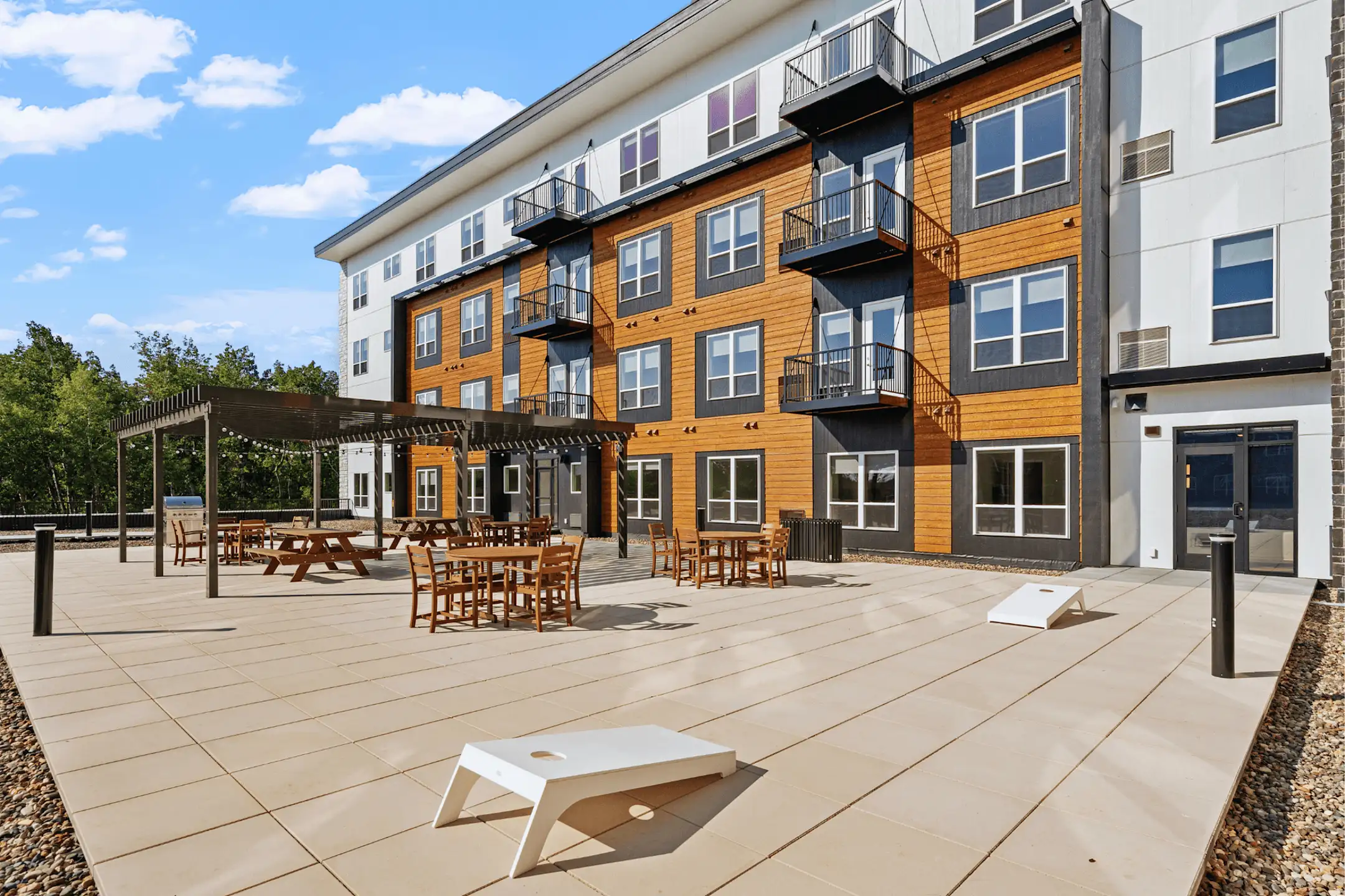 Lexi Apartments 10717 Austin St. NE Blaine, MN Apartments for Rent