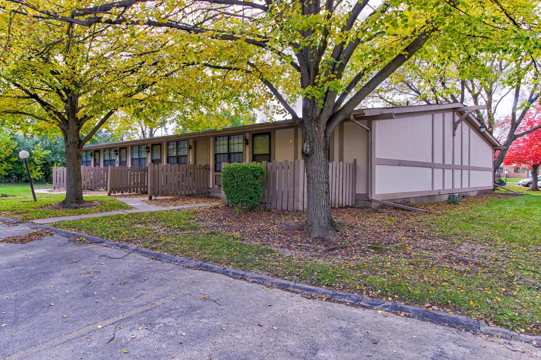 Ivywood Apartments Apartments Bowling Green, OH 43402