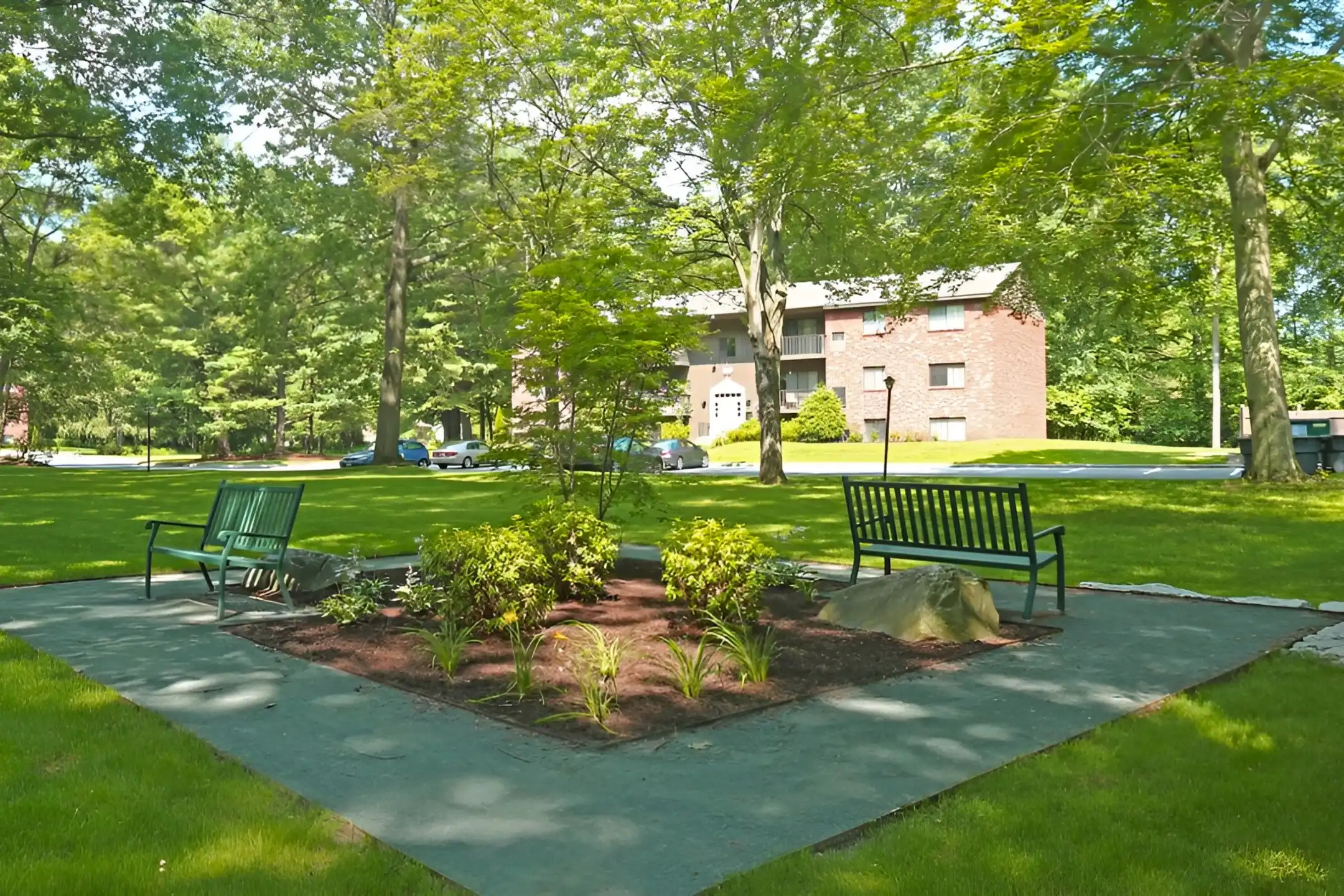 Crescent Village Apartments Clifton Park, NY 12065