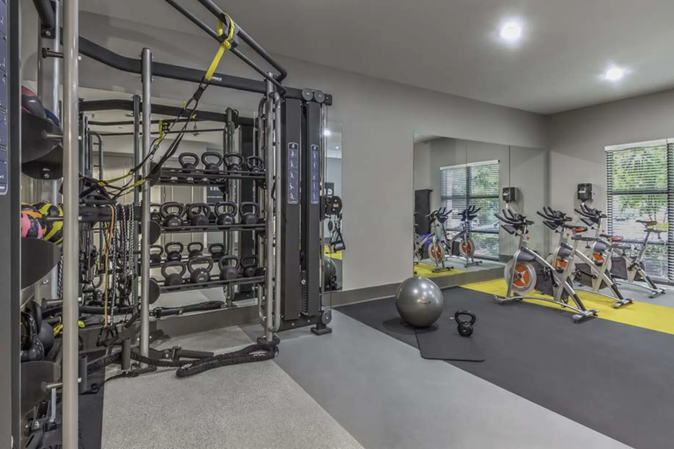 Fitness Weight Room - Camden Fourth Ward - Atlanta, GA