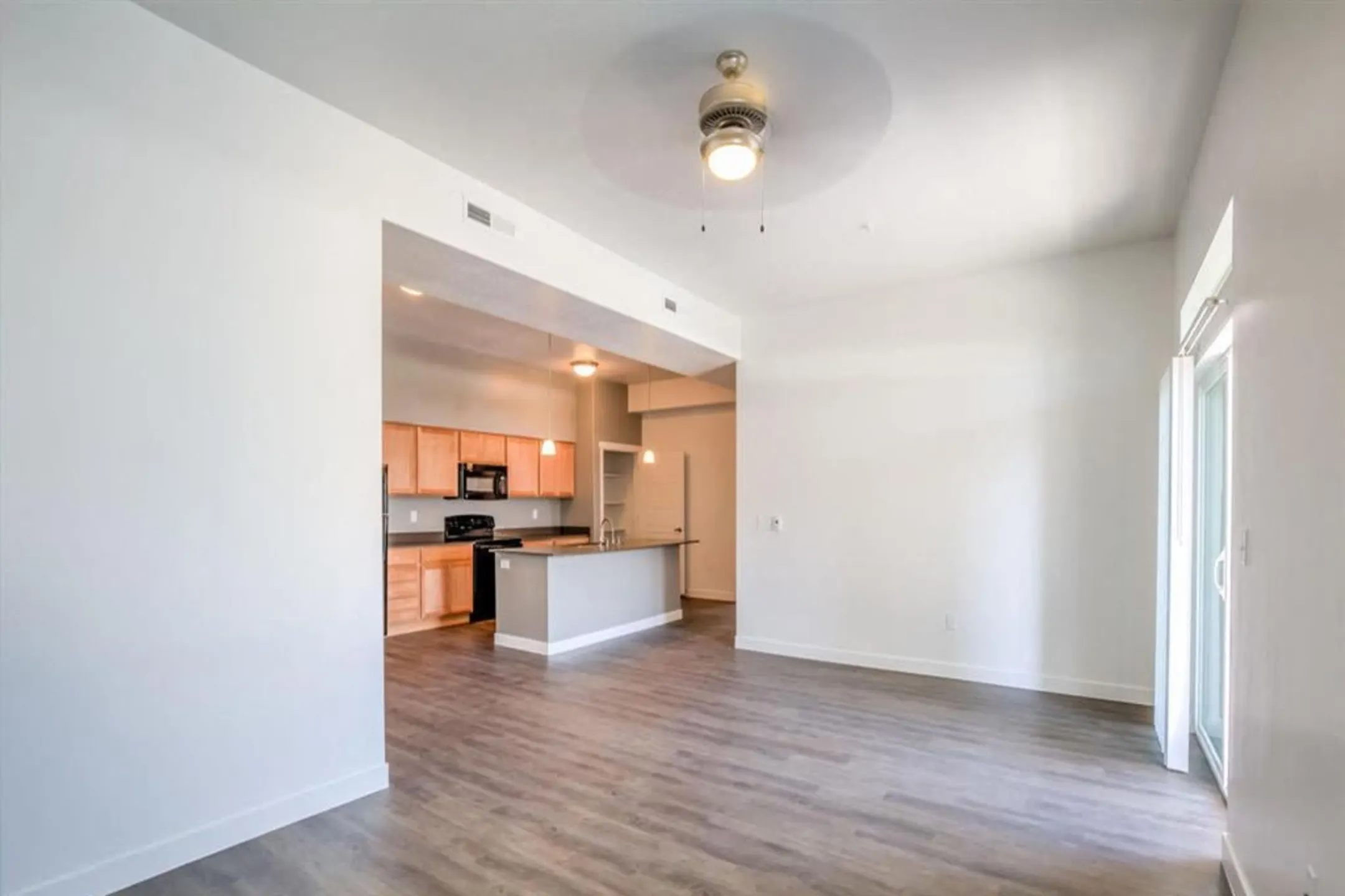 Boulevard Apartments Apartments Orem, UT 84057