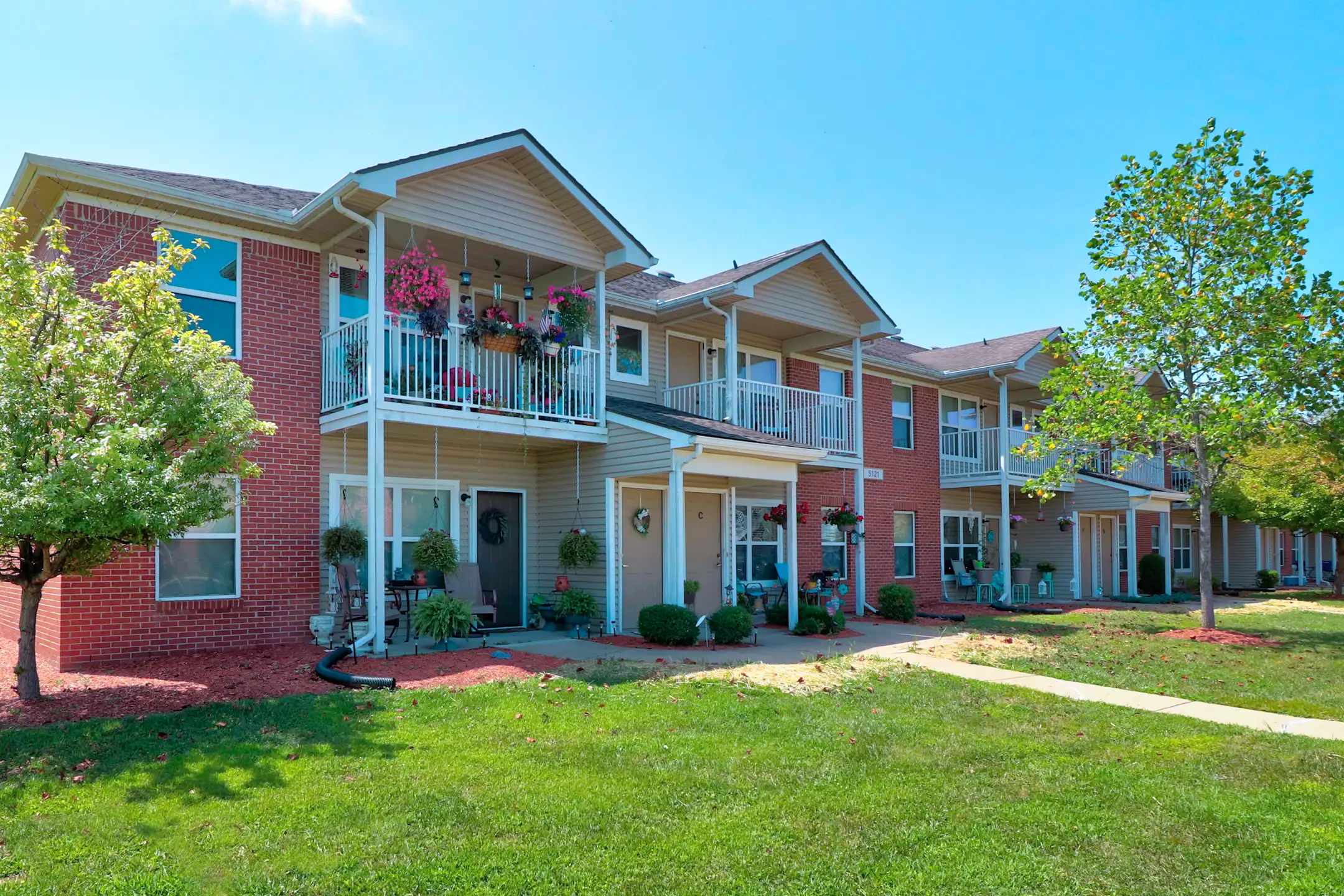 Delaware Trace Apartment Homes Apartments Evansville, IN 47715