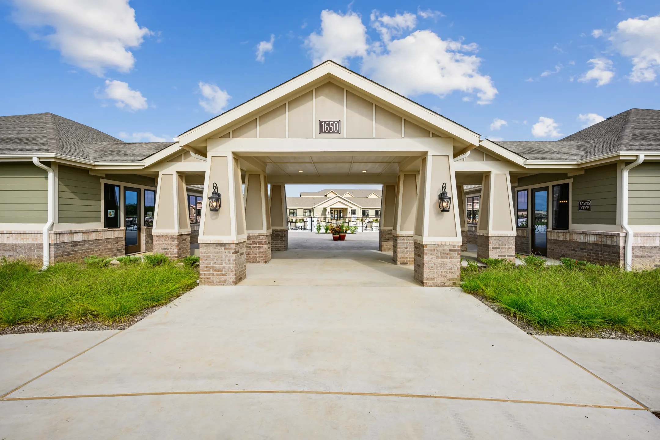 Shannon Creek Apartments 1650 Candler Dr Burleson, TX Apartments for Rent Rent.