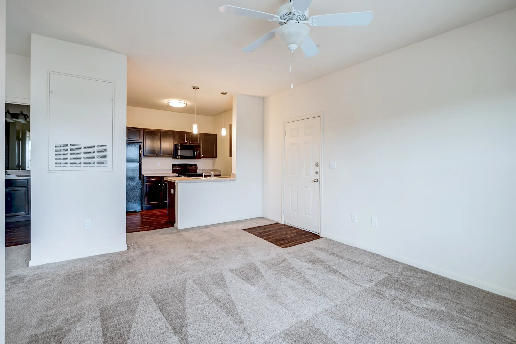 William Cannon Apartment Homes 2112 East William Cannon Dr Austin, TX Apartments for Rent