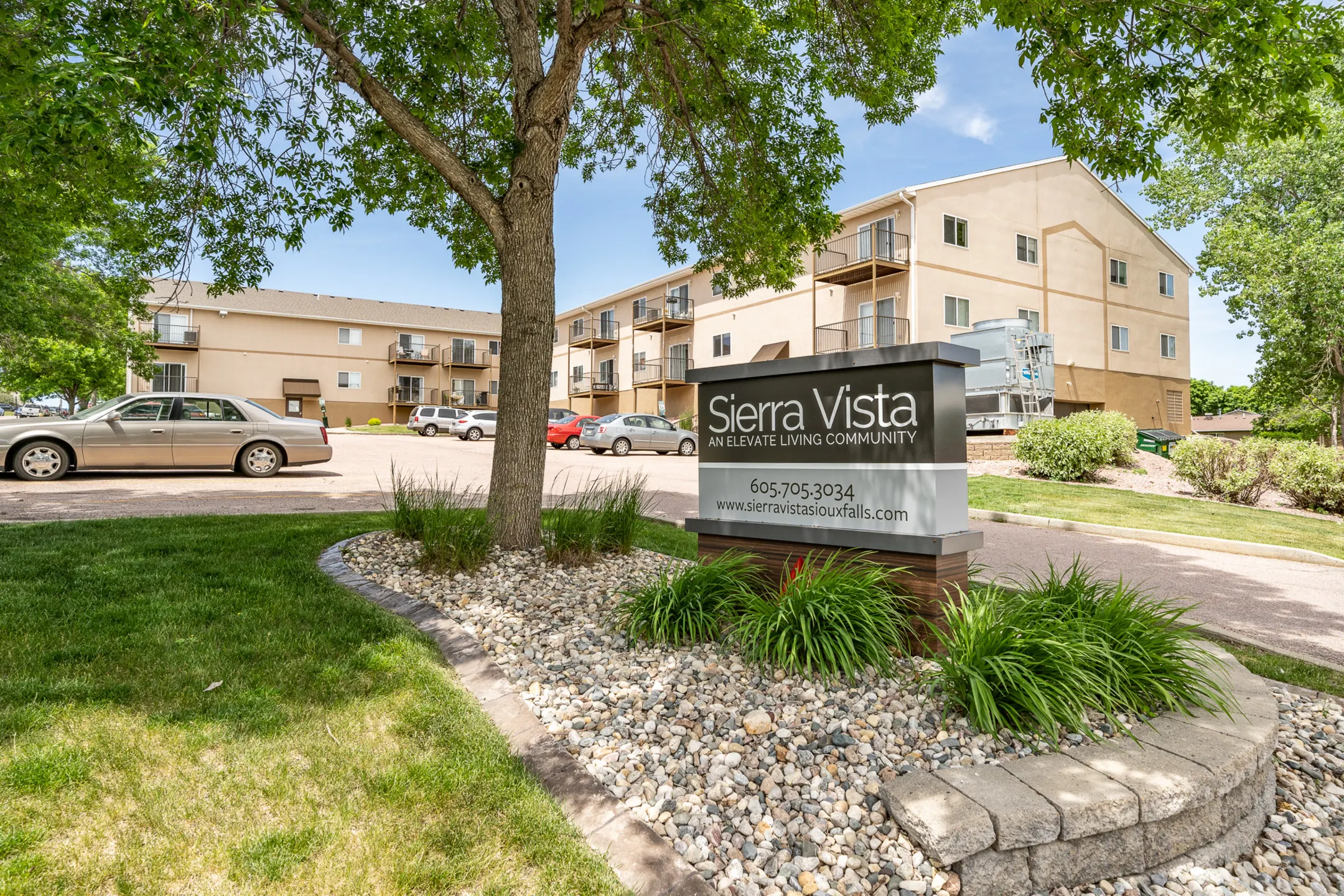Community Signage - Sierra Vista Apartments - Sioux Falls, SD