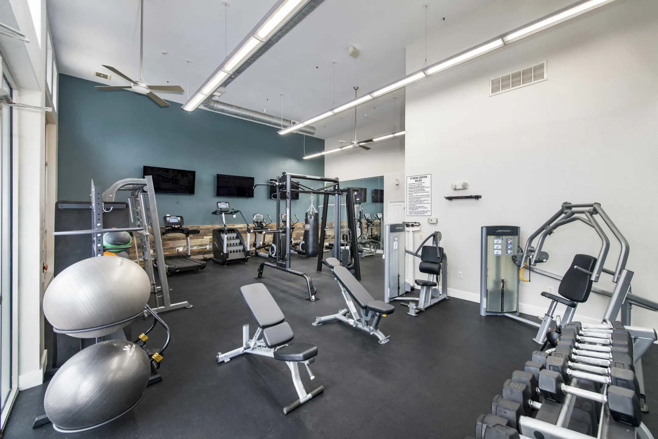Fitness Weight Room - MAA Uptown - Charlotte, NC