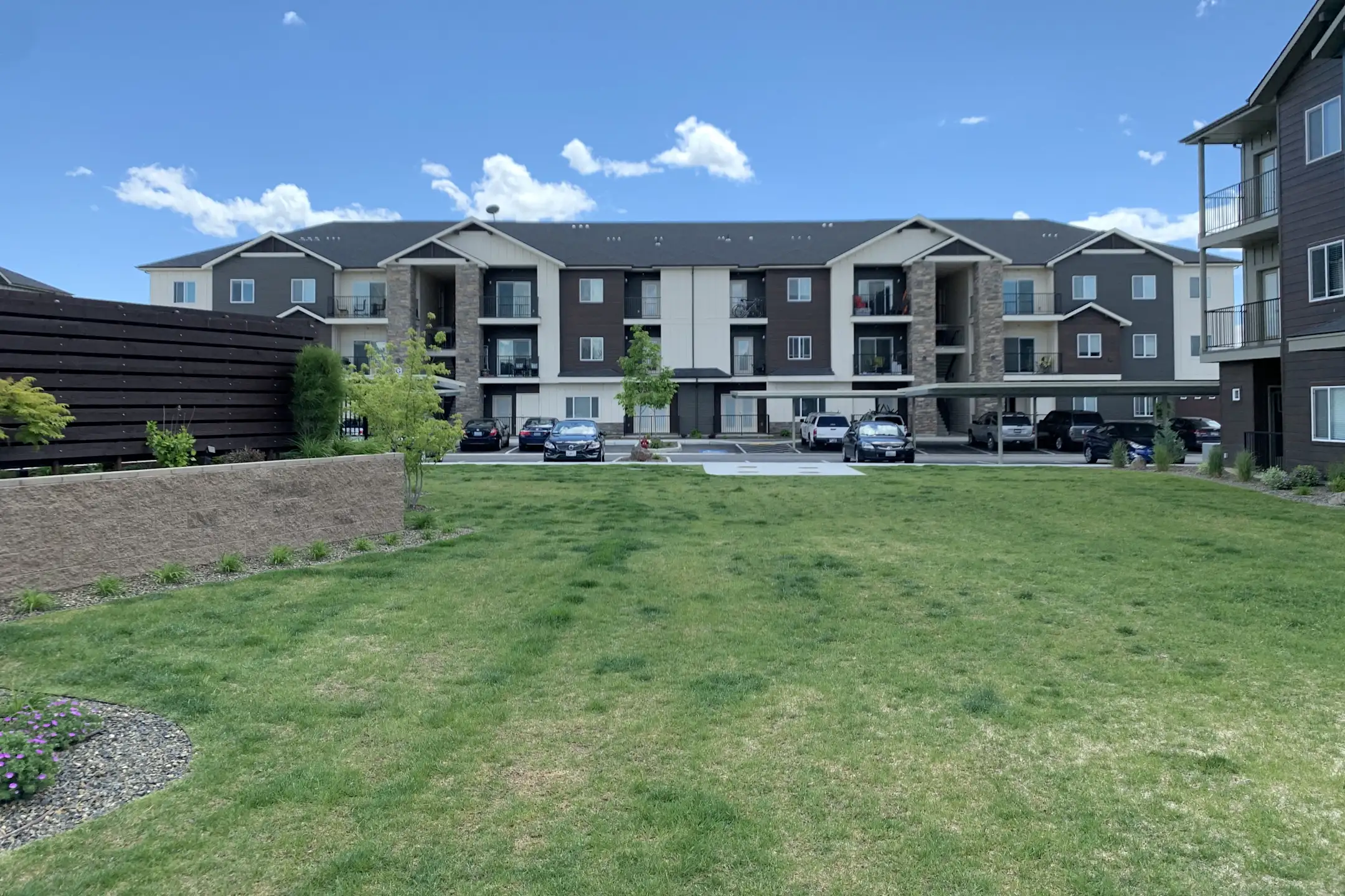 Pennwood 303 West Pennwood Street Meridian, ID Apartments for Rent
