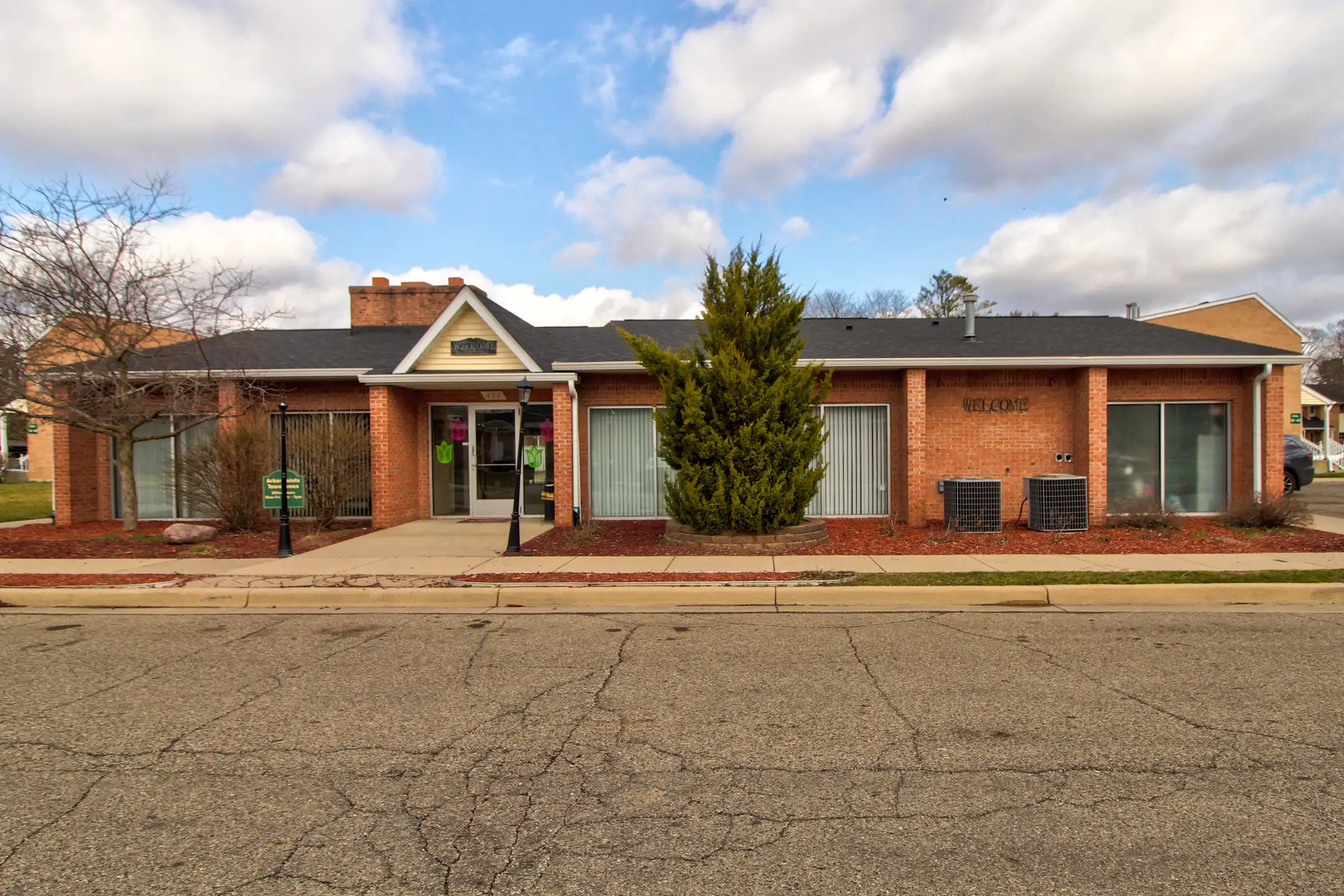 Arbor Pointe Townhomes 420 Arbor Pointe Dr Battle Creek, MI