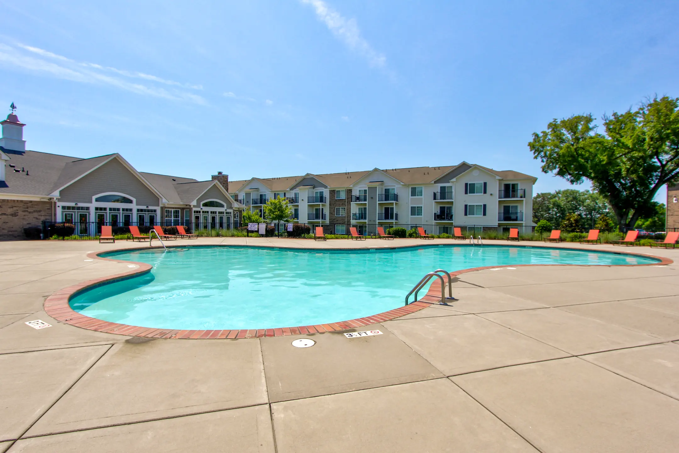 Killian Lakes Apartments & Townhomes 1800 Killian Lakes Dr Columbia