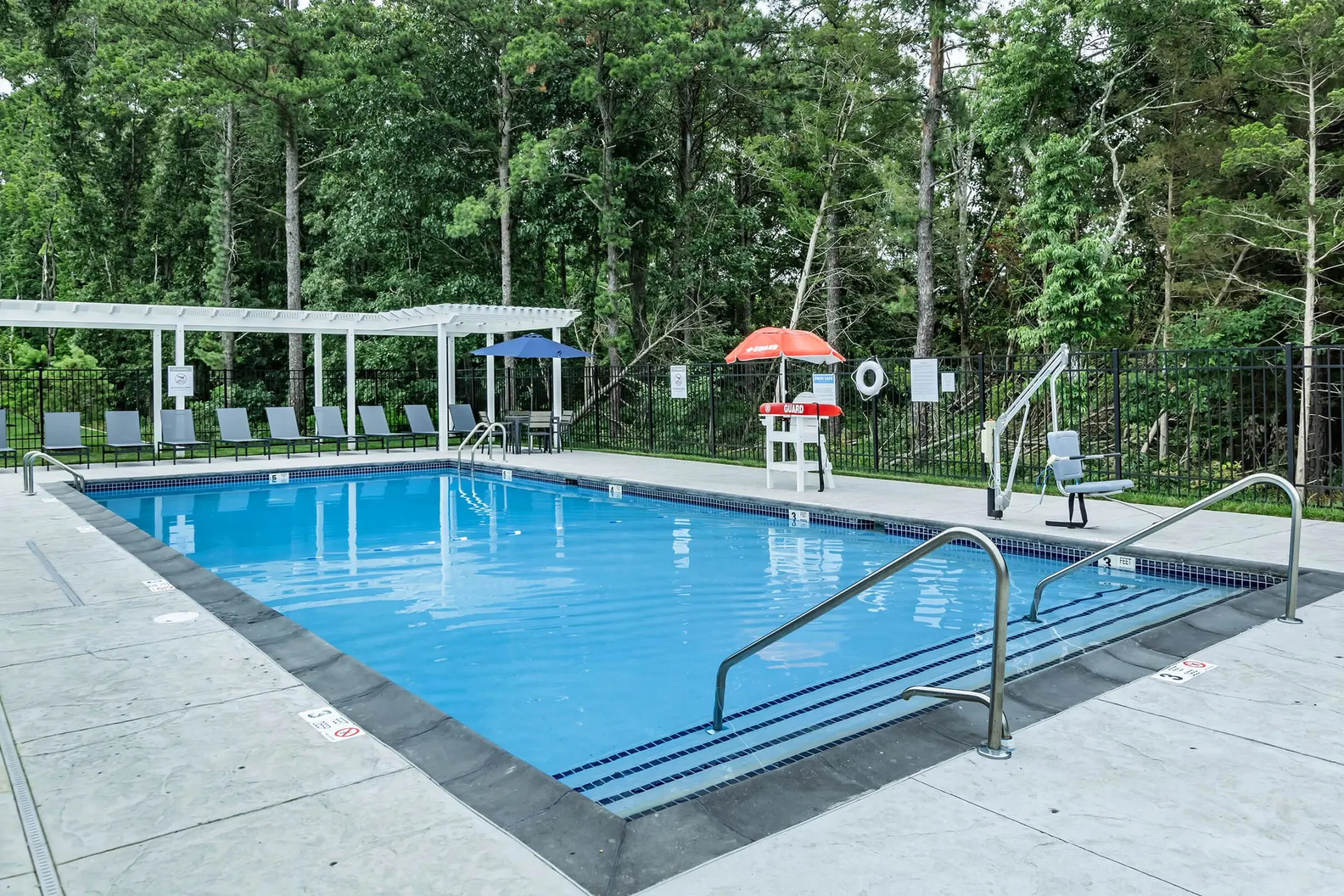 Tradewinds Apartments Waretown, NJ 08758