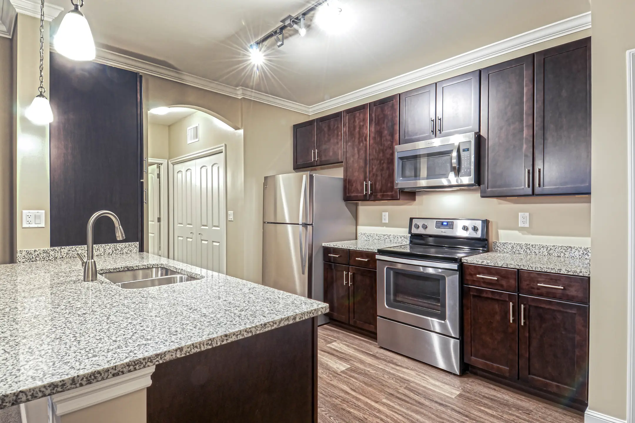 Oasis At Plainville Apartments Plainville, MA 02762