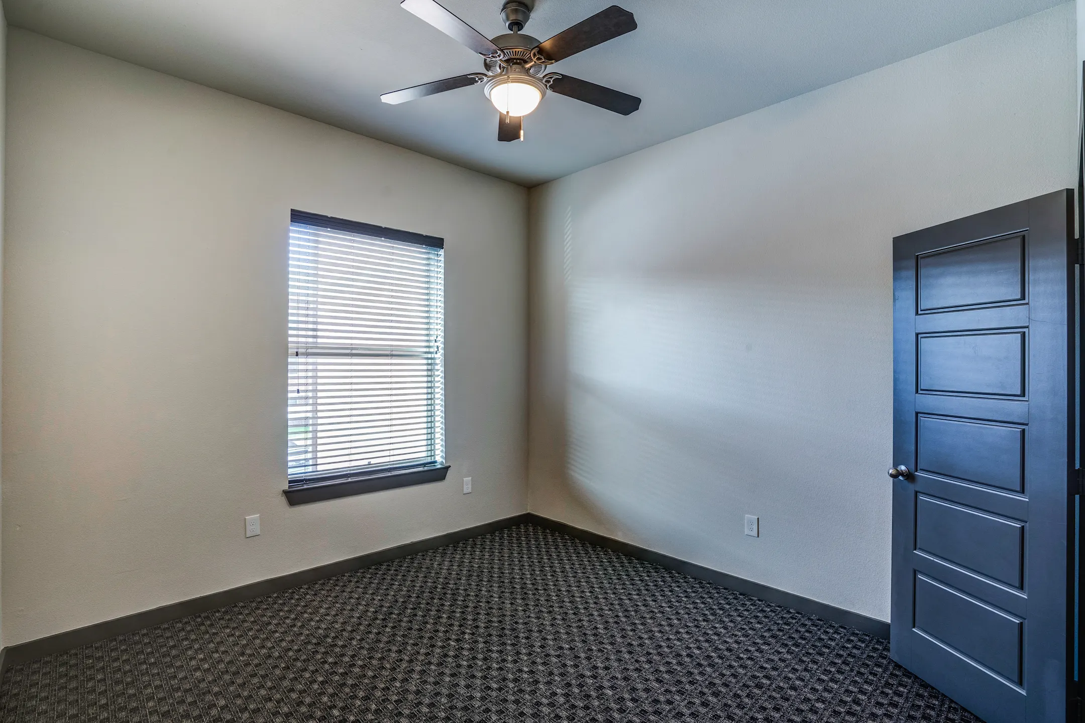 The Liberty 400 S Culberson St Gainesville, TX Apartments for Rent