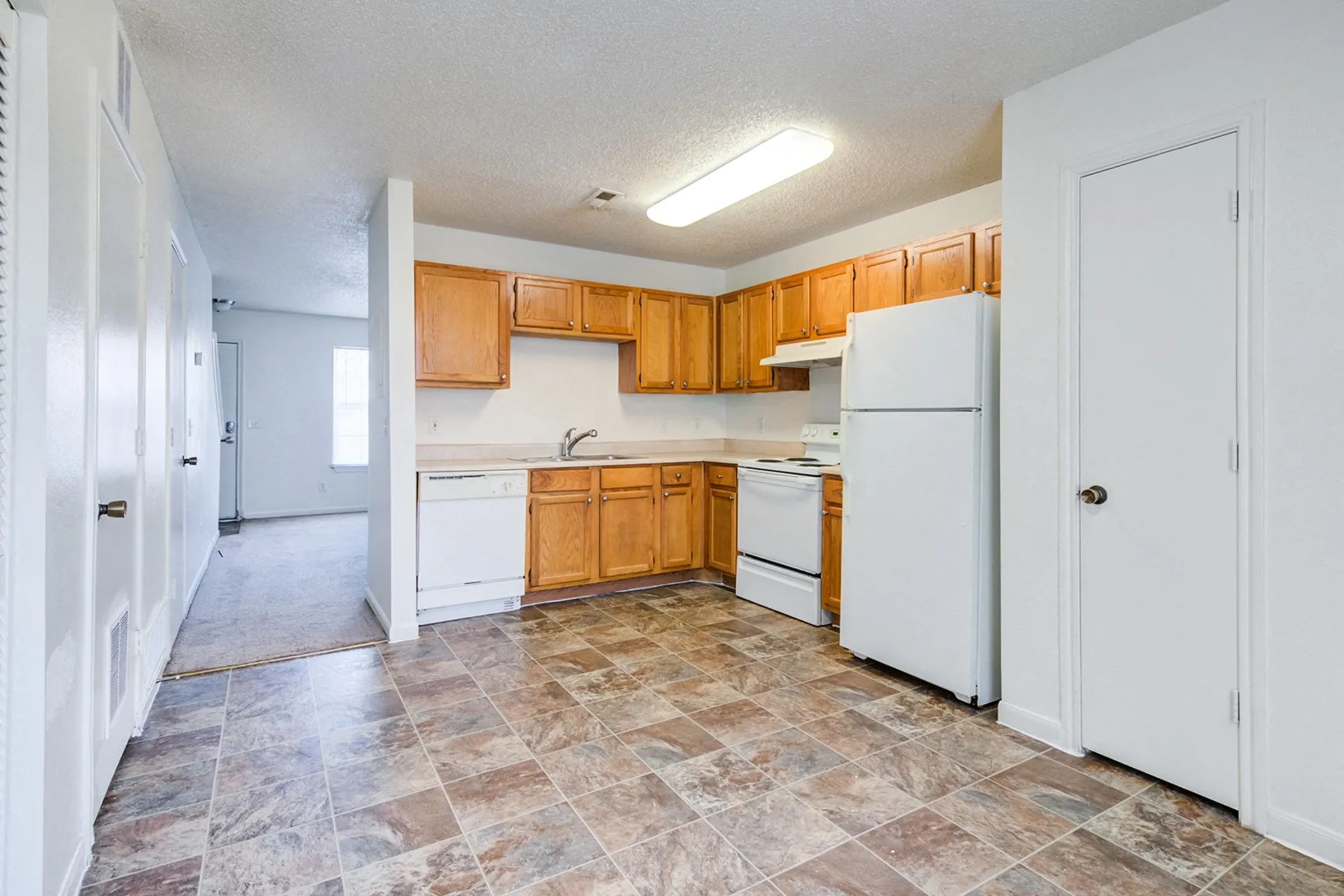 The Bluffs At Cherry Hills Townhomes Townhomes Omaha, NE 68122