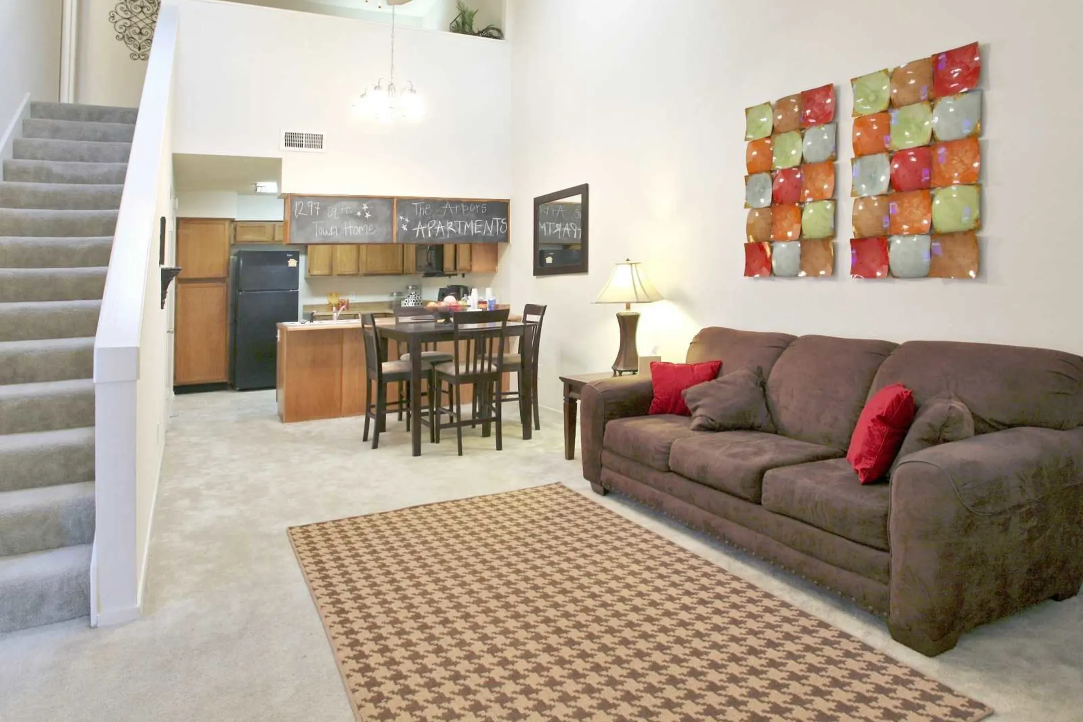 Living Room - The Arbors - Shreveport, LA