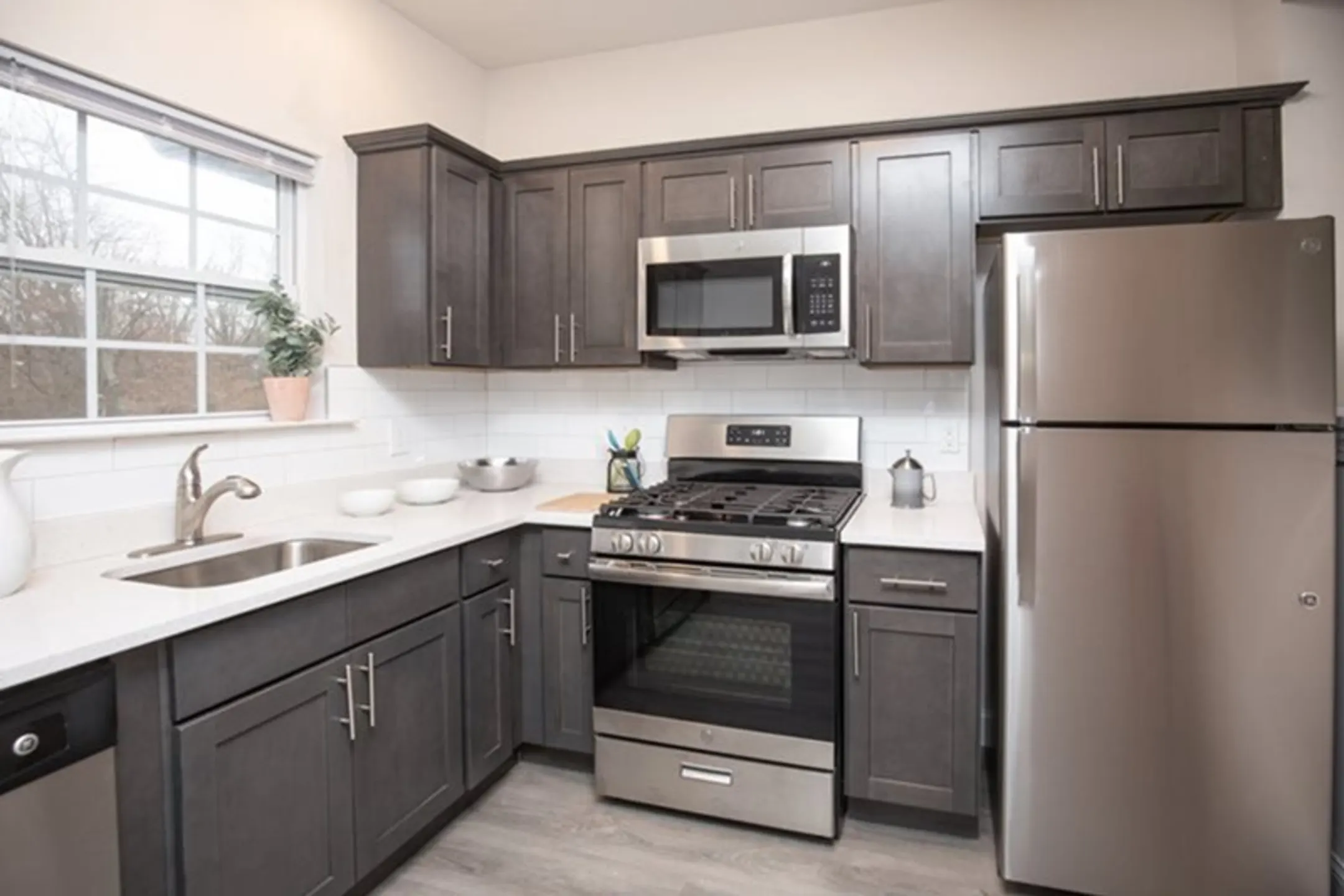 The Commons Upper Saddle River 2 Silverbeech Ct Upper Saddle River