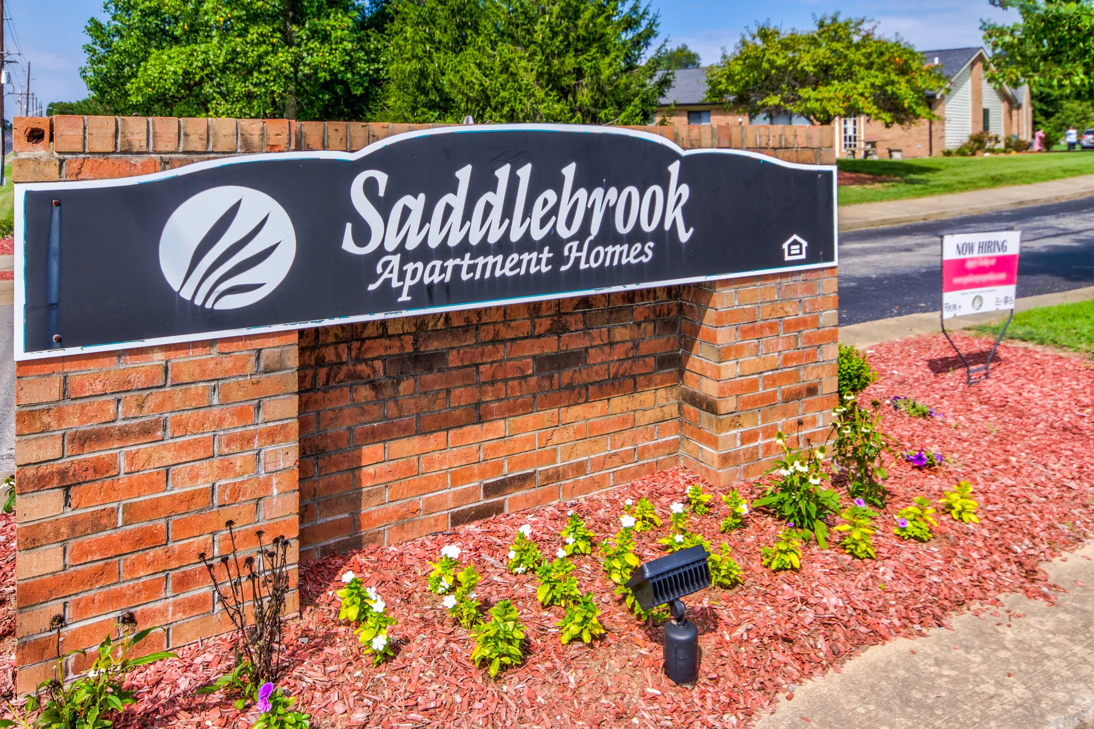 Community Signage - Saddlebrook - Henderson, KY