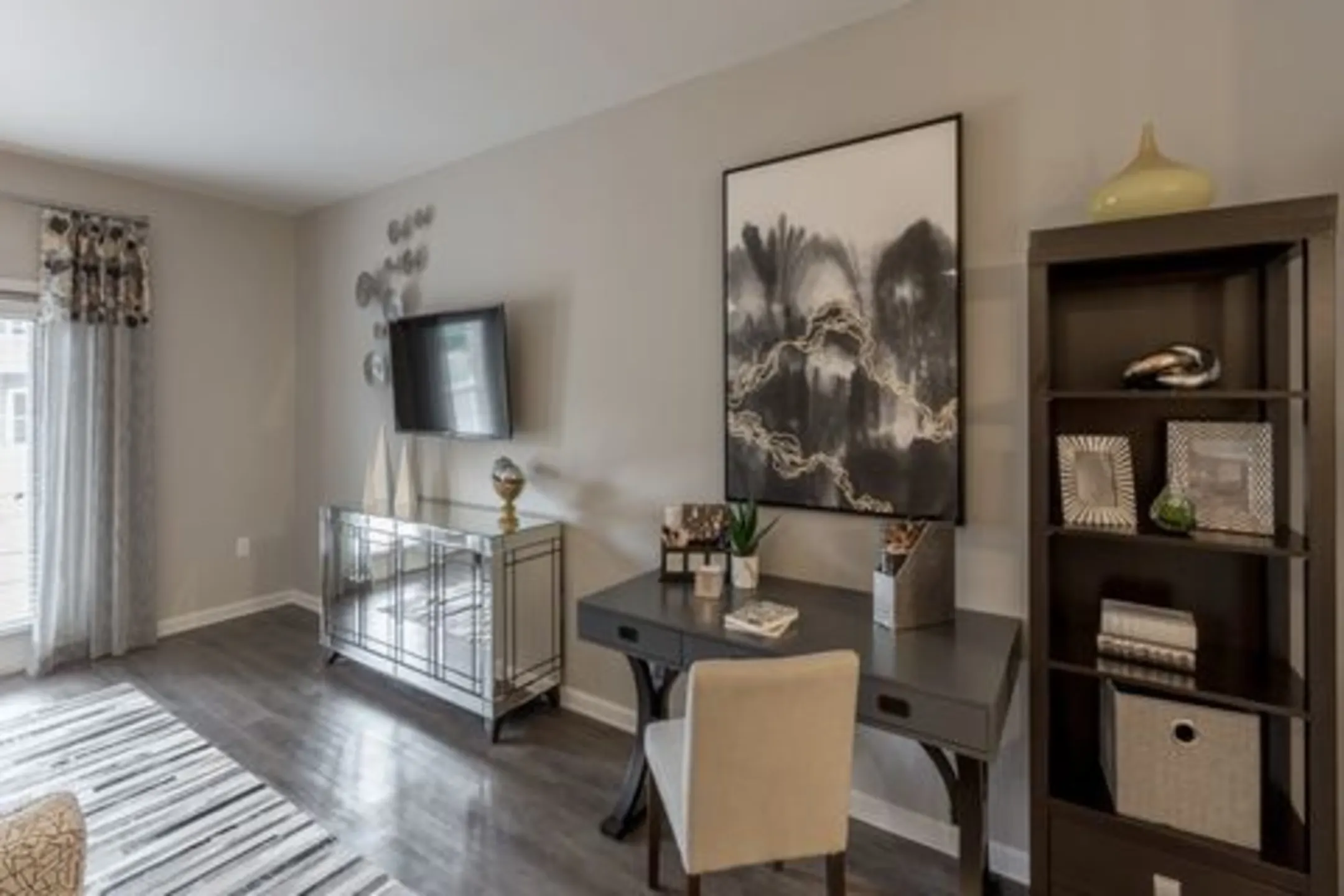 Mosby Poinsett Apartments 6001 Hampden Drive Greenville, SC