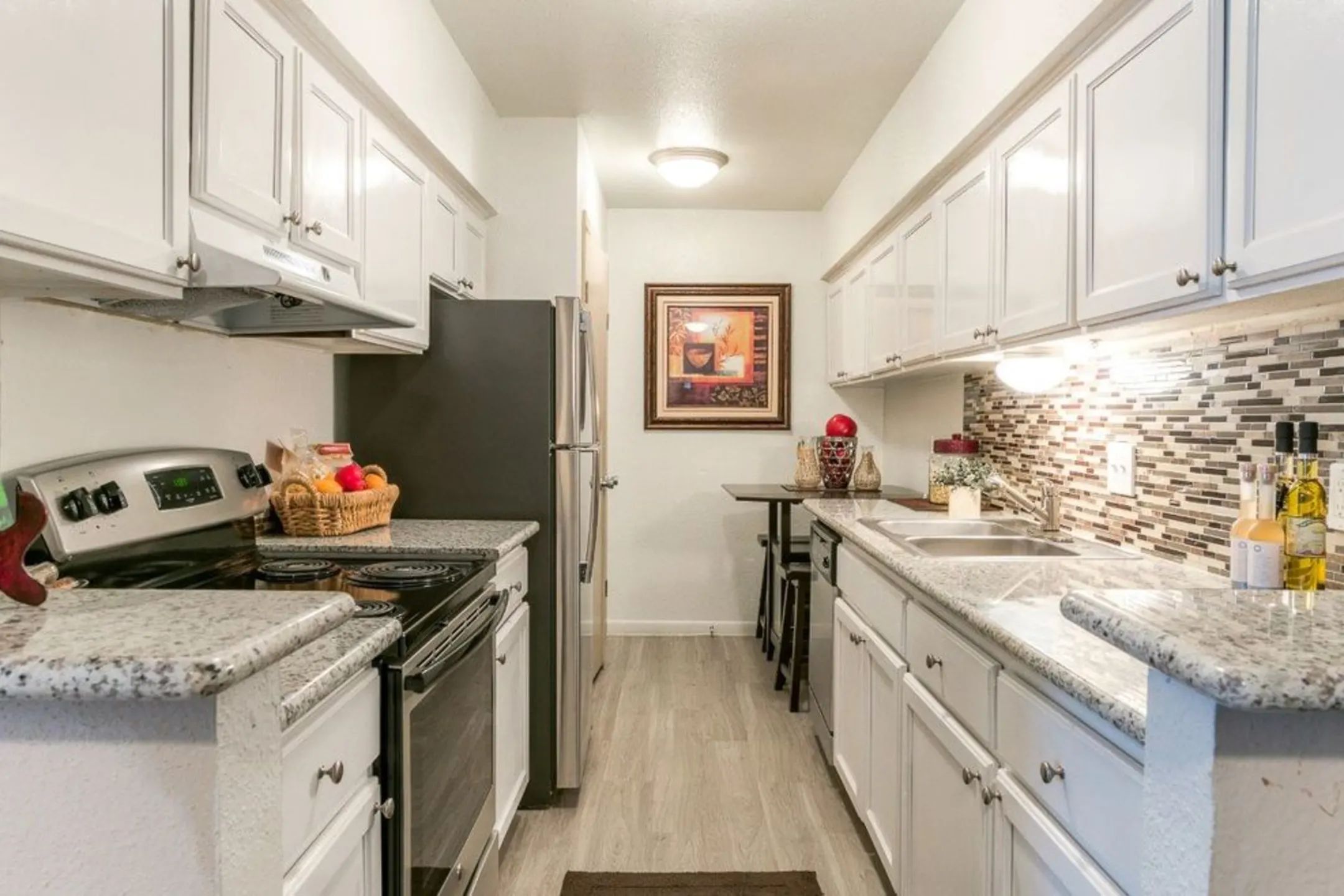 Kitchen - 77067 Luxury Properties - Houston, TX