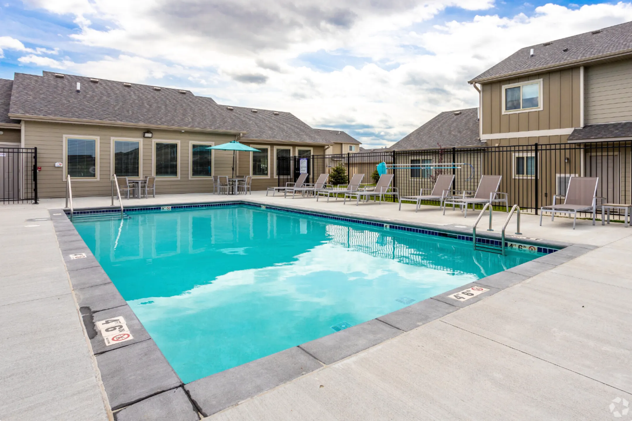 The Commons at Greenway Park Apartments Waukee, IA 50263