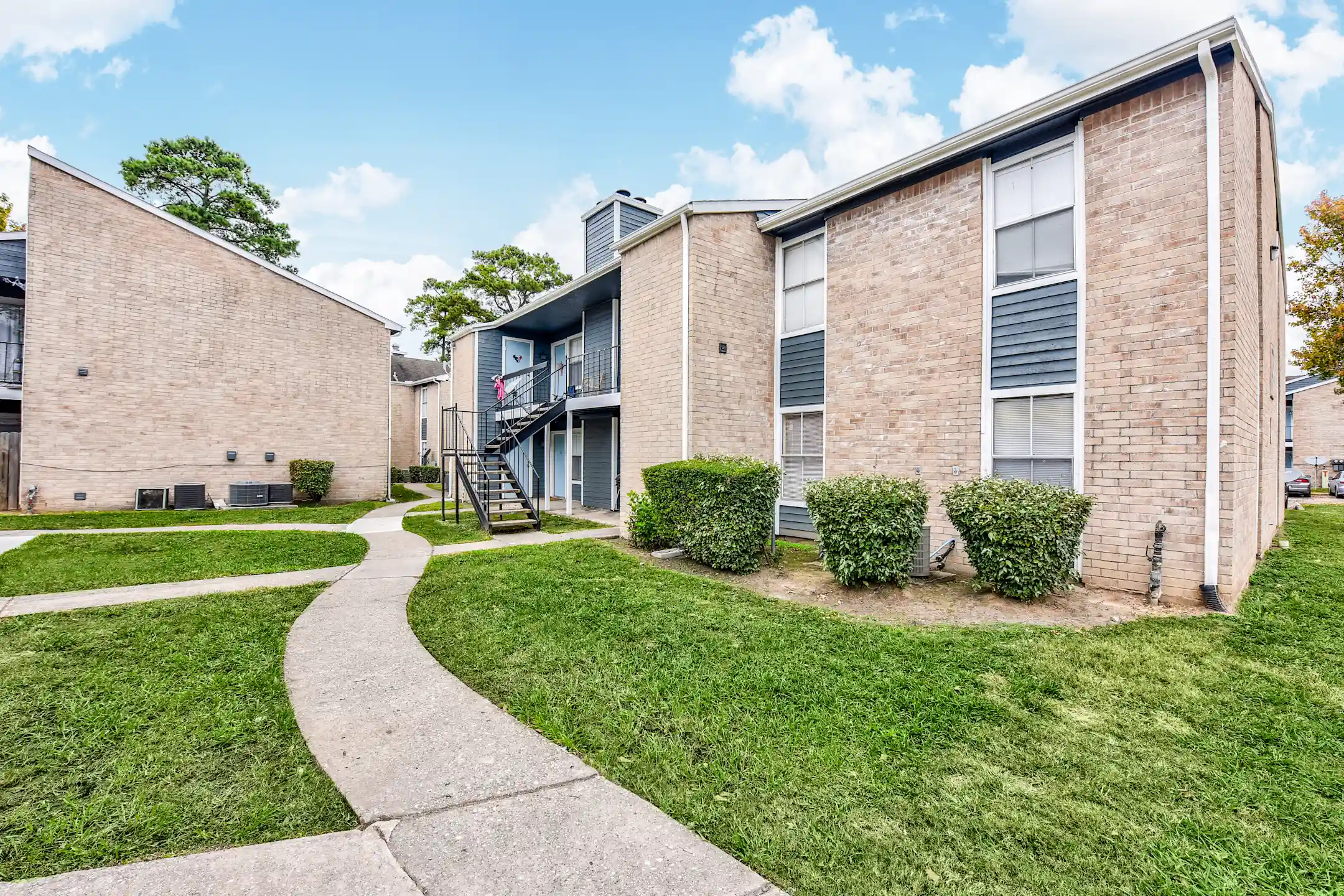 Glen Cove Apartments Houston, TX 77073